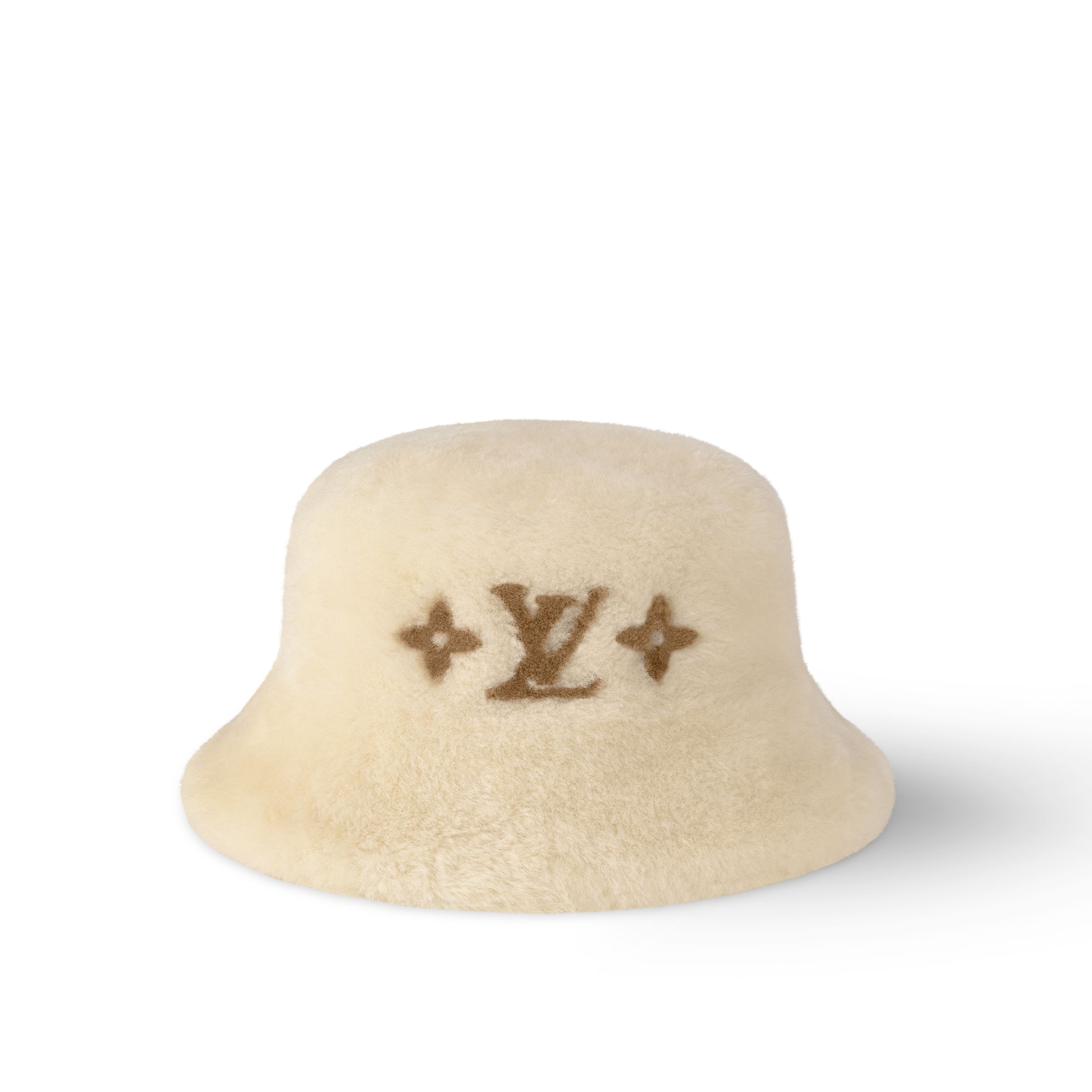 白色初剪羊毛帽。價格店洽(路易威登提供)