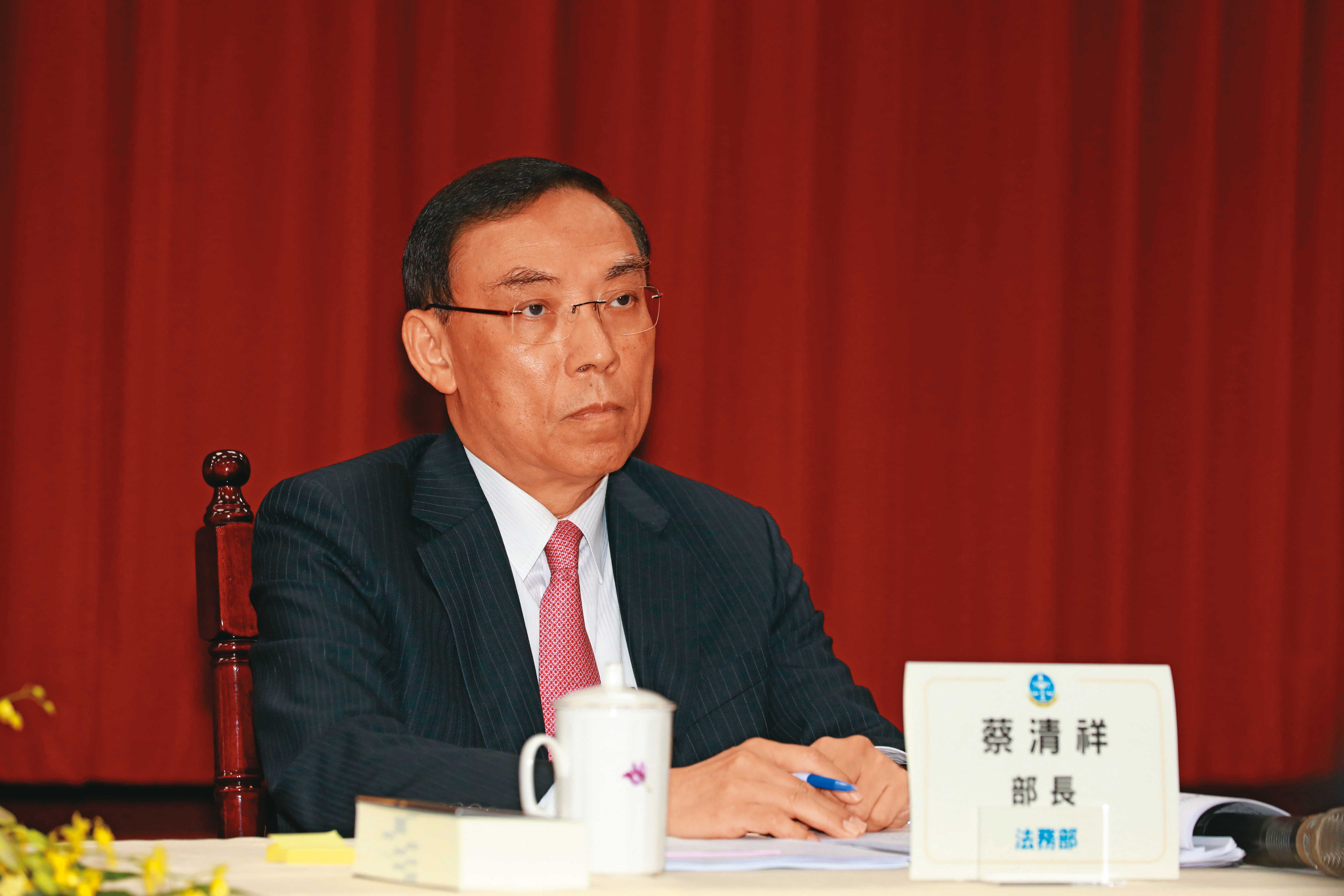 法務部發現吳哲銘遭縱放假釋後，部長蔡清祥下令全面清查。