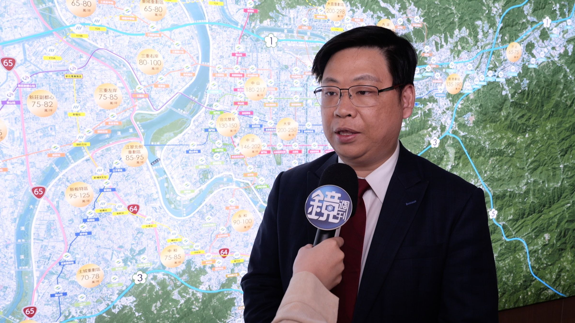 愛山林建設區主委簡才富表示,濱河帝景因為水岸、交通、生活機能、學區等優勢,非常適合首購族、換屋族,或是喜愛收藏水岸宅的買家。
