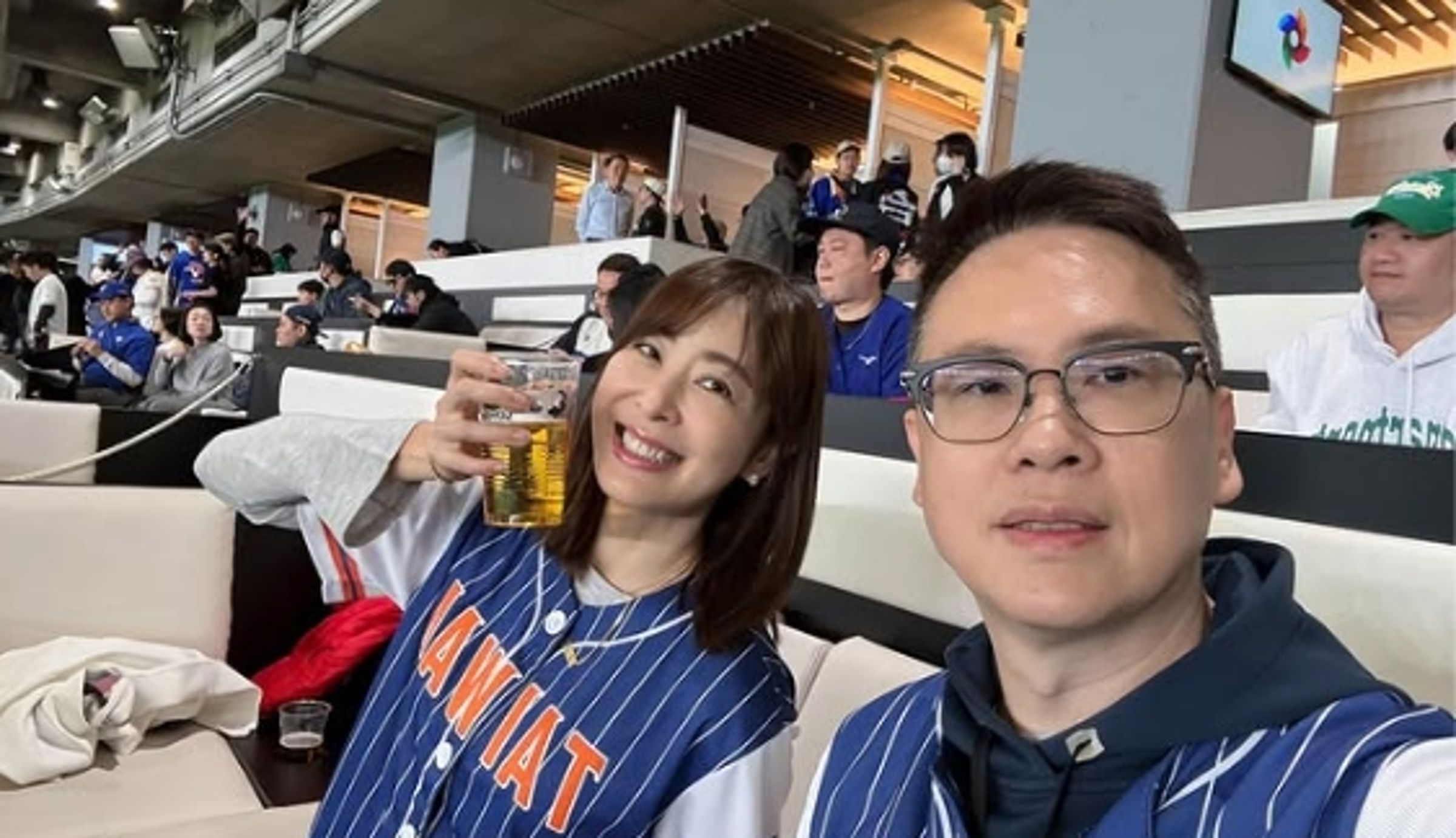賈永婕被點名擔任中職會長,她深夜曬與老公的合照發聲了。(翻攝自賈永婕臉書)