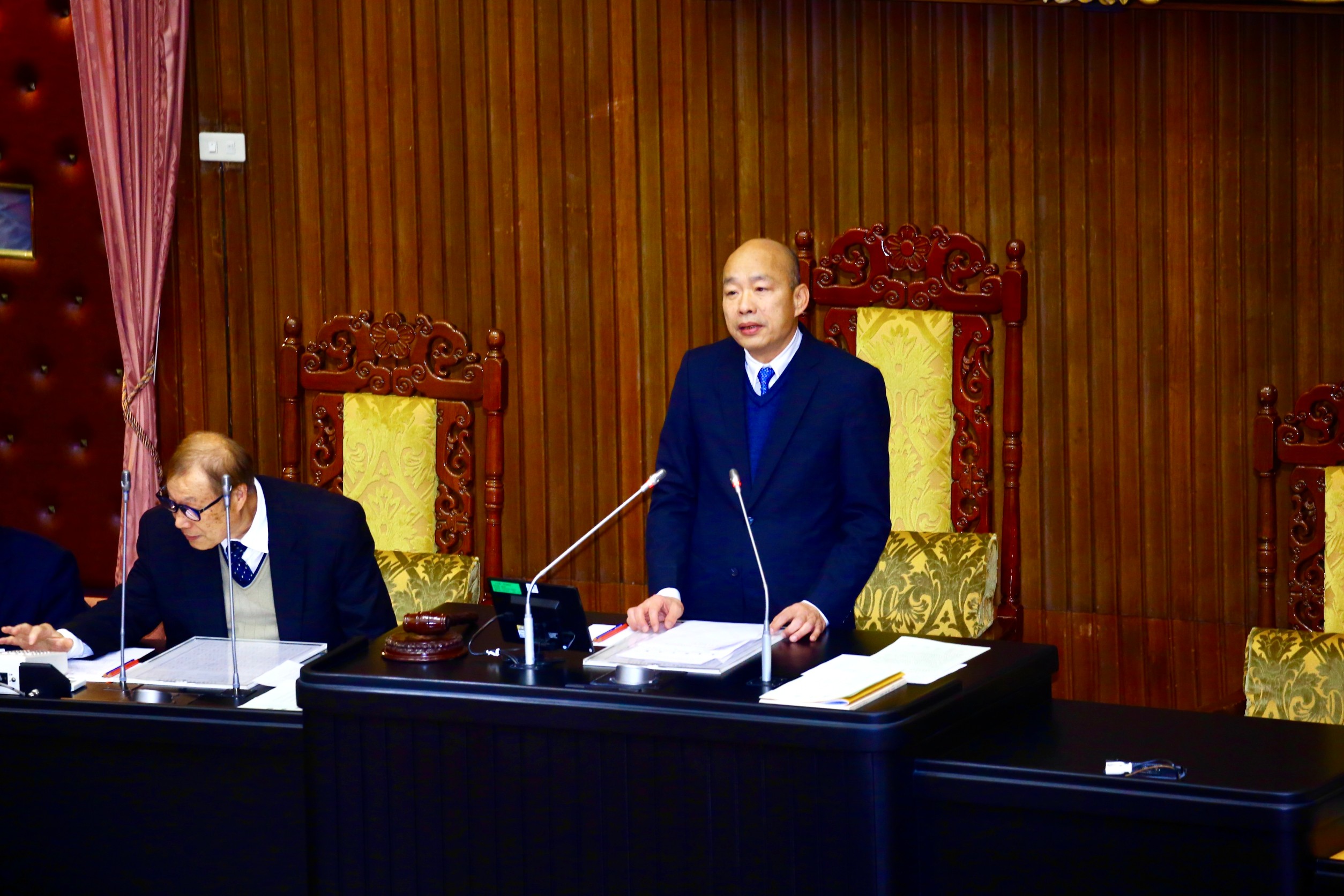 立法院長韓國於宣布食安報告擇期協商。