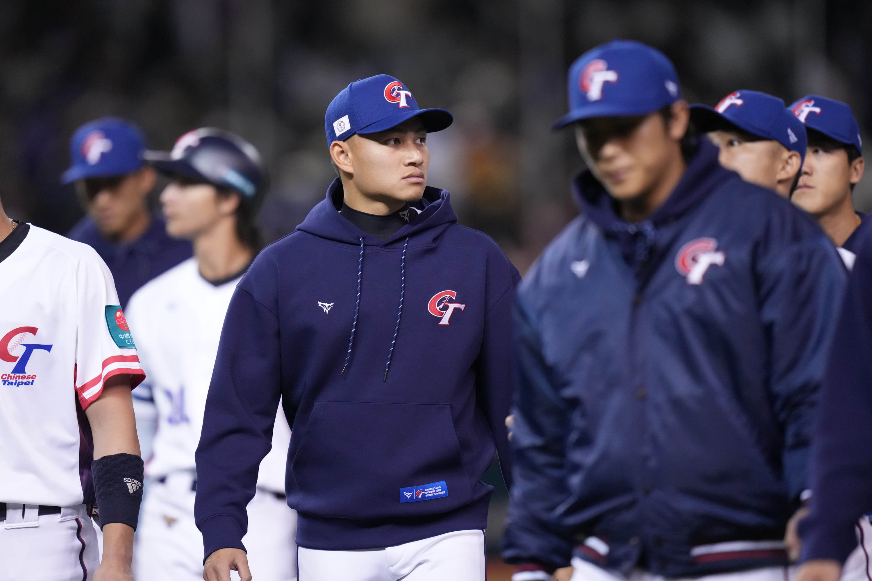 台灣首役吞敗，球迷好奇王牌投手徐若熙何時上場，總教練曾豪駒也說明情況。（中華棒協提供）