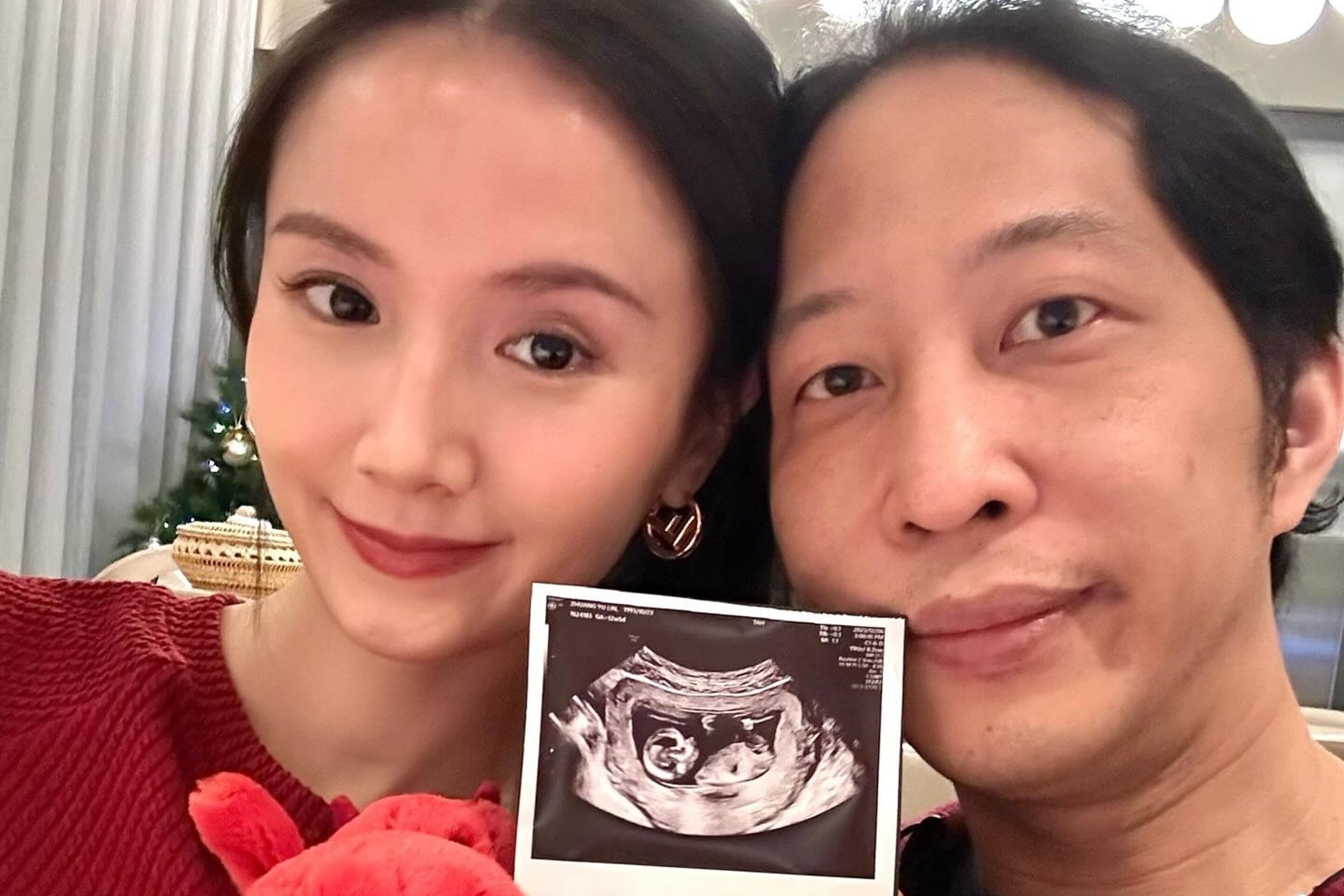 胡亦嘉前年娶妻生子,太太莊郁琳是PTT表特版常客。(翻攝自胡亦嘉IG)