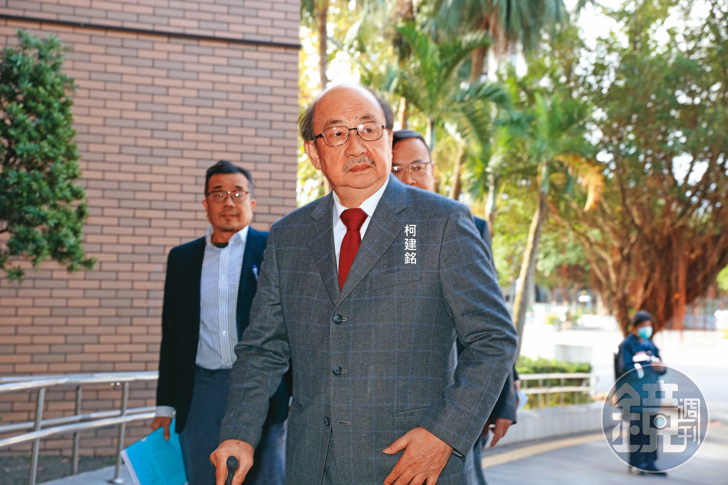 柯建銘火力全開批藍打白,拋出「雙罷」宣示掀起熱議。