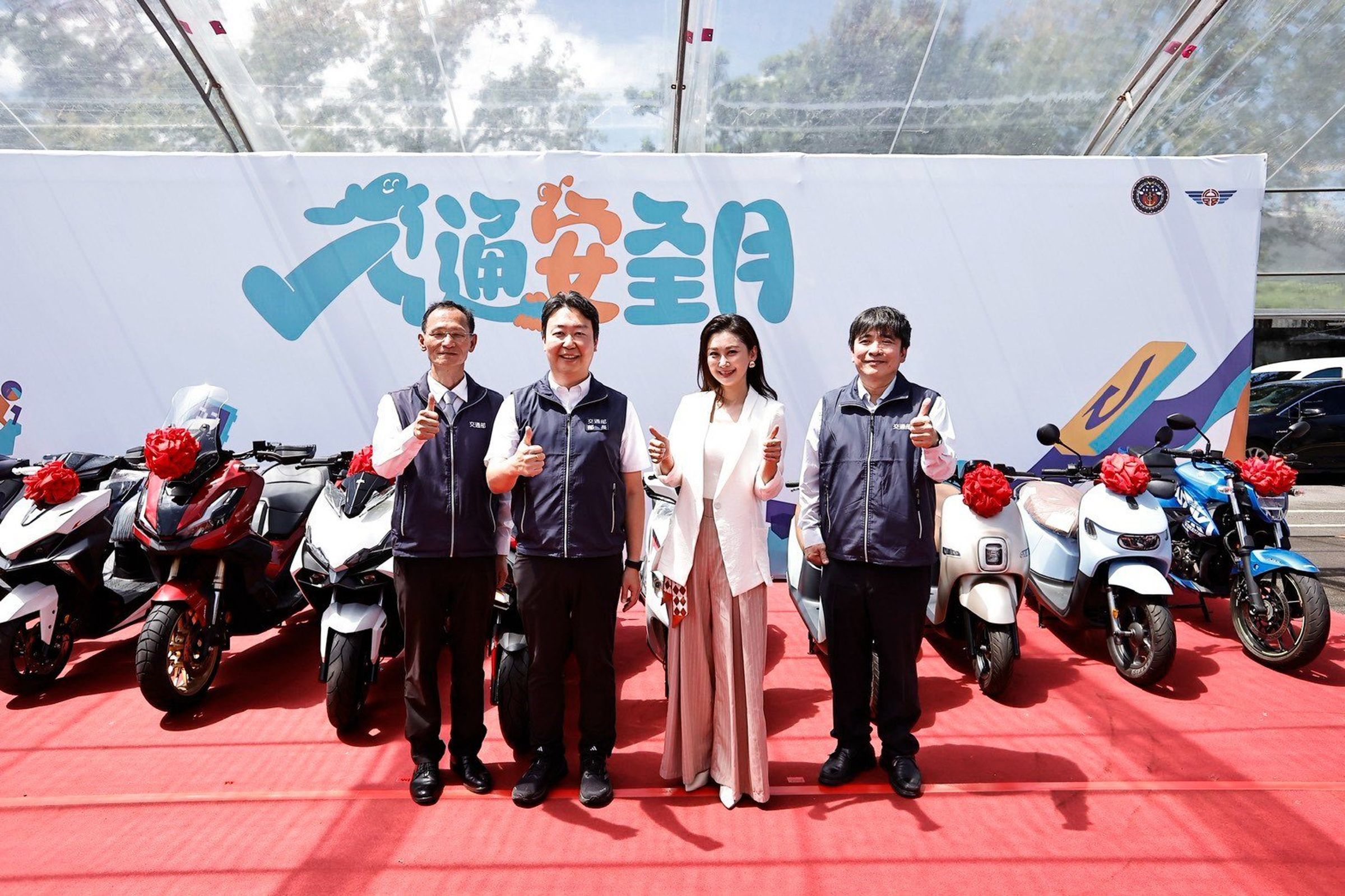 配合交通部9月啟動交通安全月,公路局推出「機車常用族交通零違規抽獎活動」,鼓勵機車族養成遵守交通規則的習慣。(公路局提供)