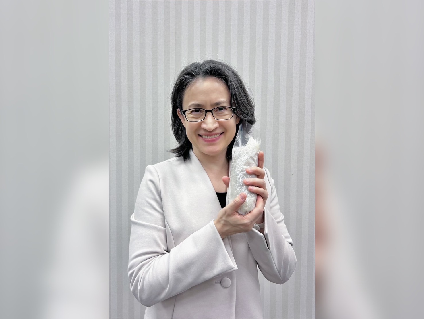 川普宣布對台關稅政策之際，蕭美琴的發文「潤餅大家都包什麼料？」惹怒不少民眾。（翻攝蕭美琴臉書）