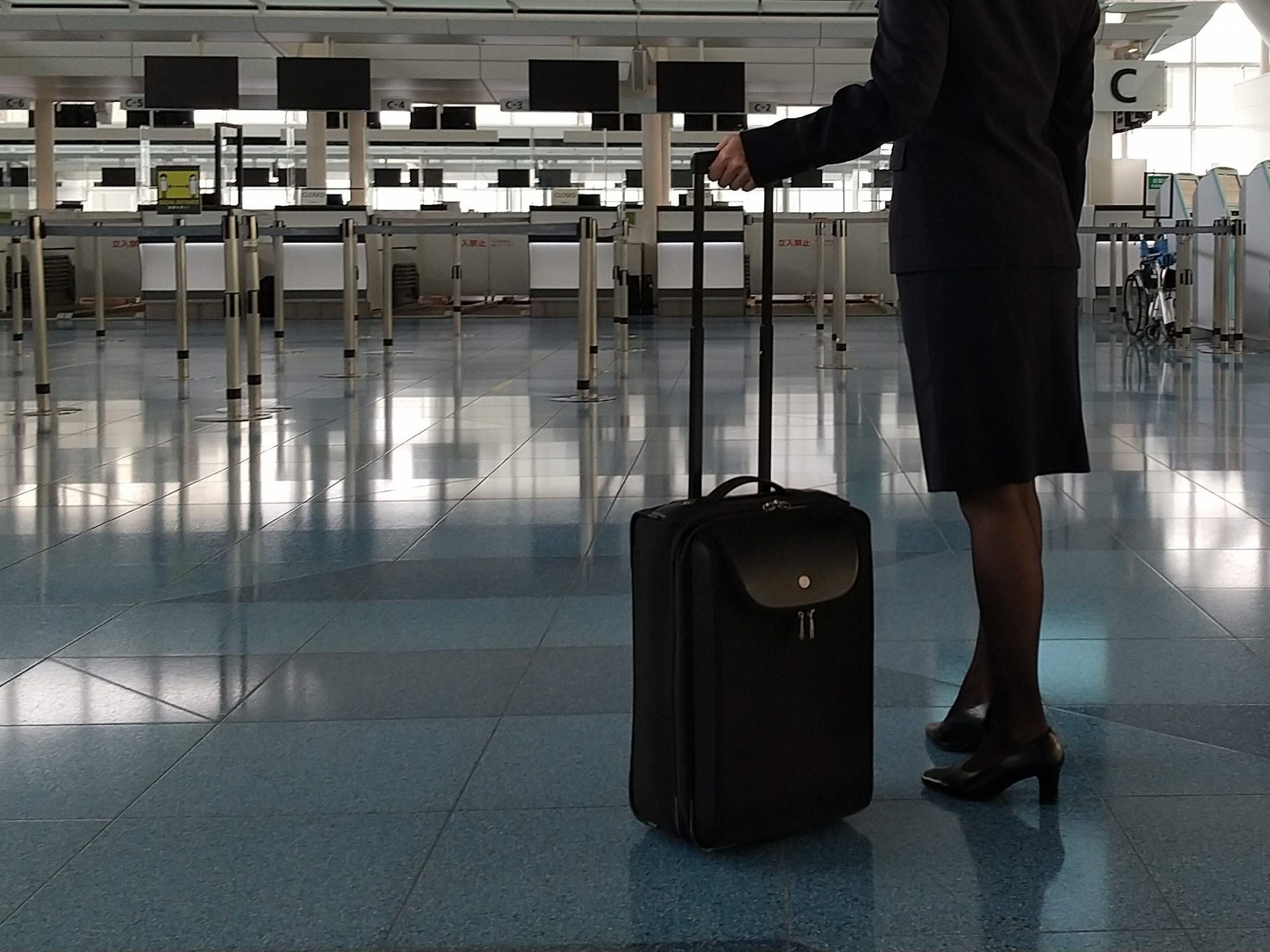 女網友抱怨聊天對象一聽到她是空姐，就像發情一樣態度180度大轉變。（示意圖，PhotoAC）