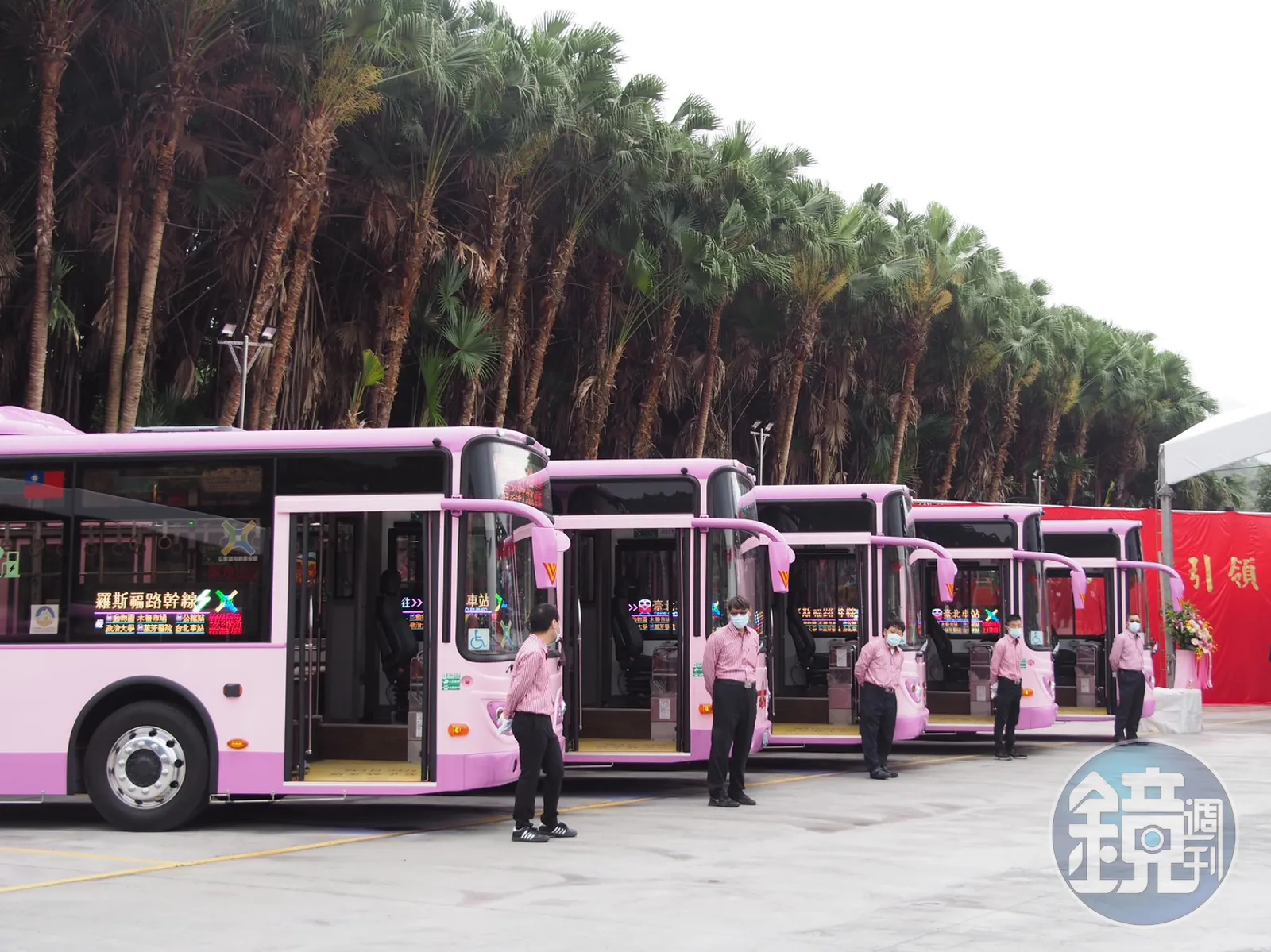 政府推動2030年公車全面電動化，並有意扶植國內電巴進軍國際。