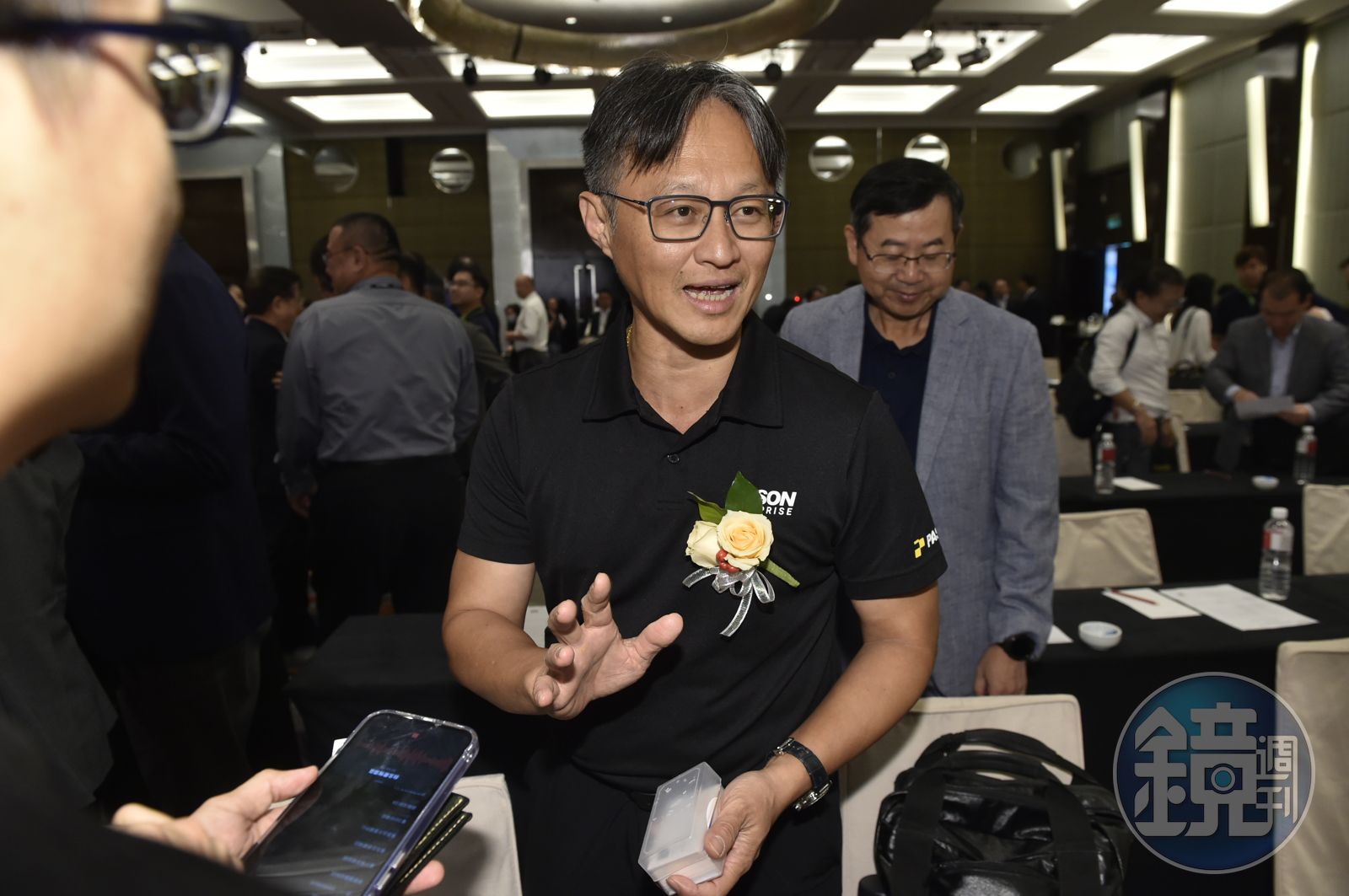 群聯潘健成爲東擎送上無限供應大彩蛋 笑評市場只有宏碁不苦!
