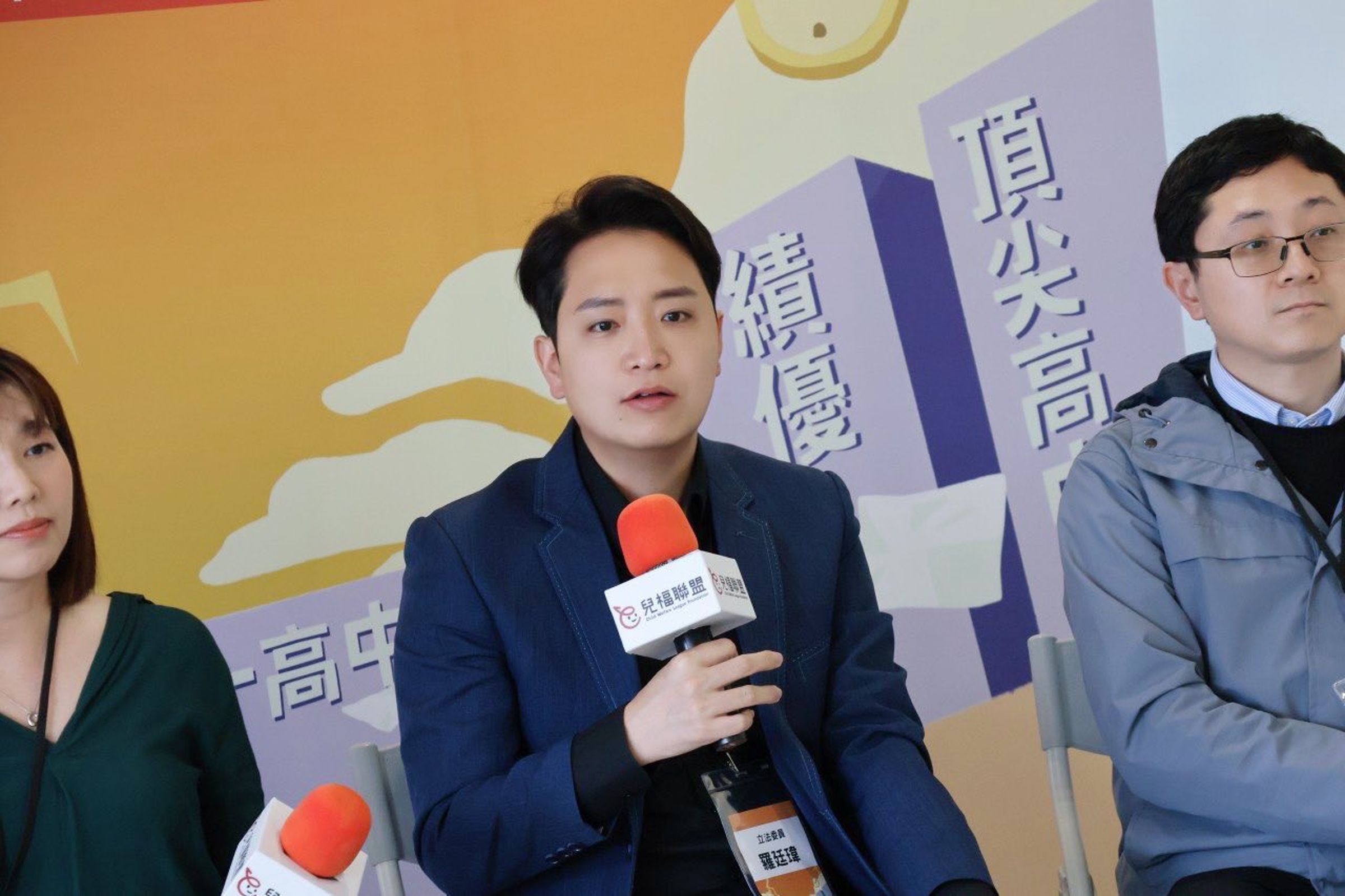 羅廷瑋近日在社群發文談松志彬案,稱中央該把防護網補好,遭酸幫盧秀燕市府甩鍋。(翻攝自羅廷瑋臉書)