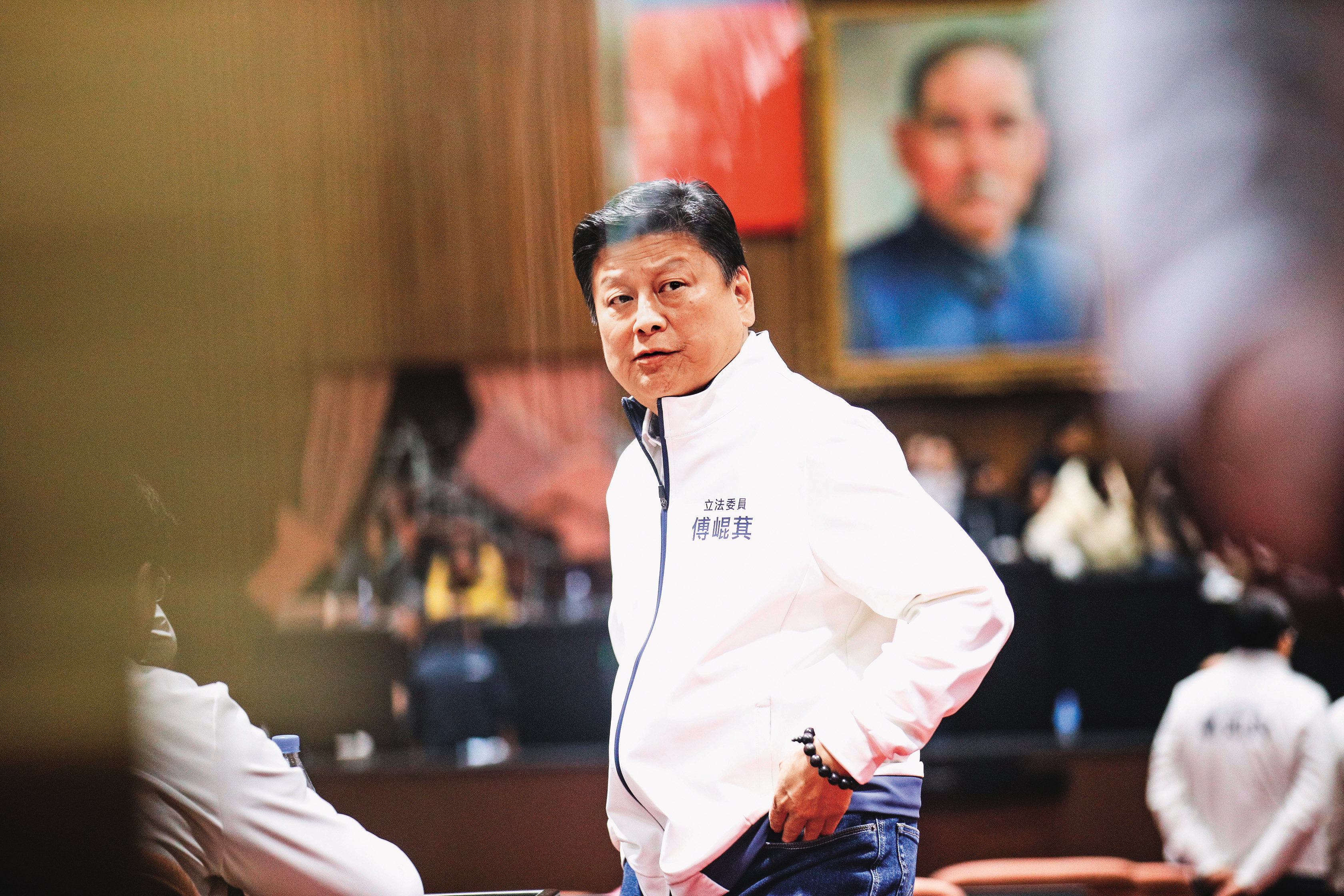 傅崐萁在黨團內領導地位穩固，有望連任總召。