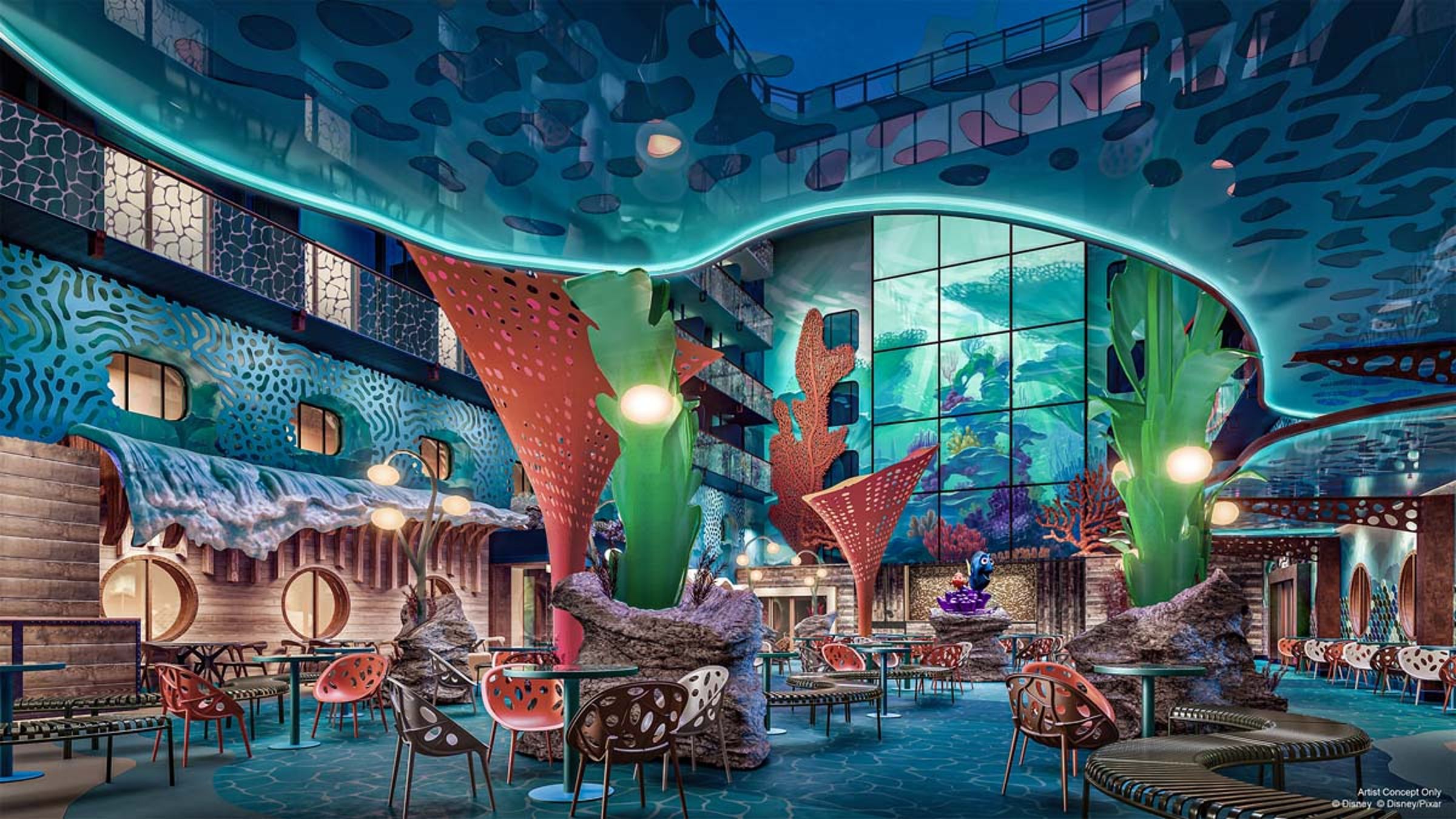 迪士尼探索礁（Disney Discovery Reef）以露天場景呈現《小美人魚》《星際寶貝》《海底總動員》與《路卡的夏天》中的海洋冒險。 （Klook提供） 