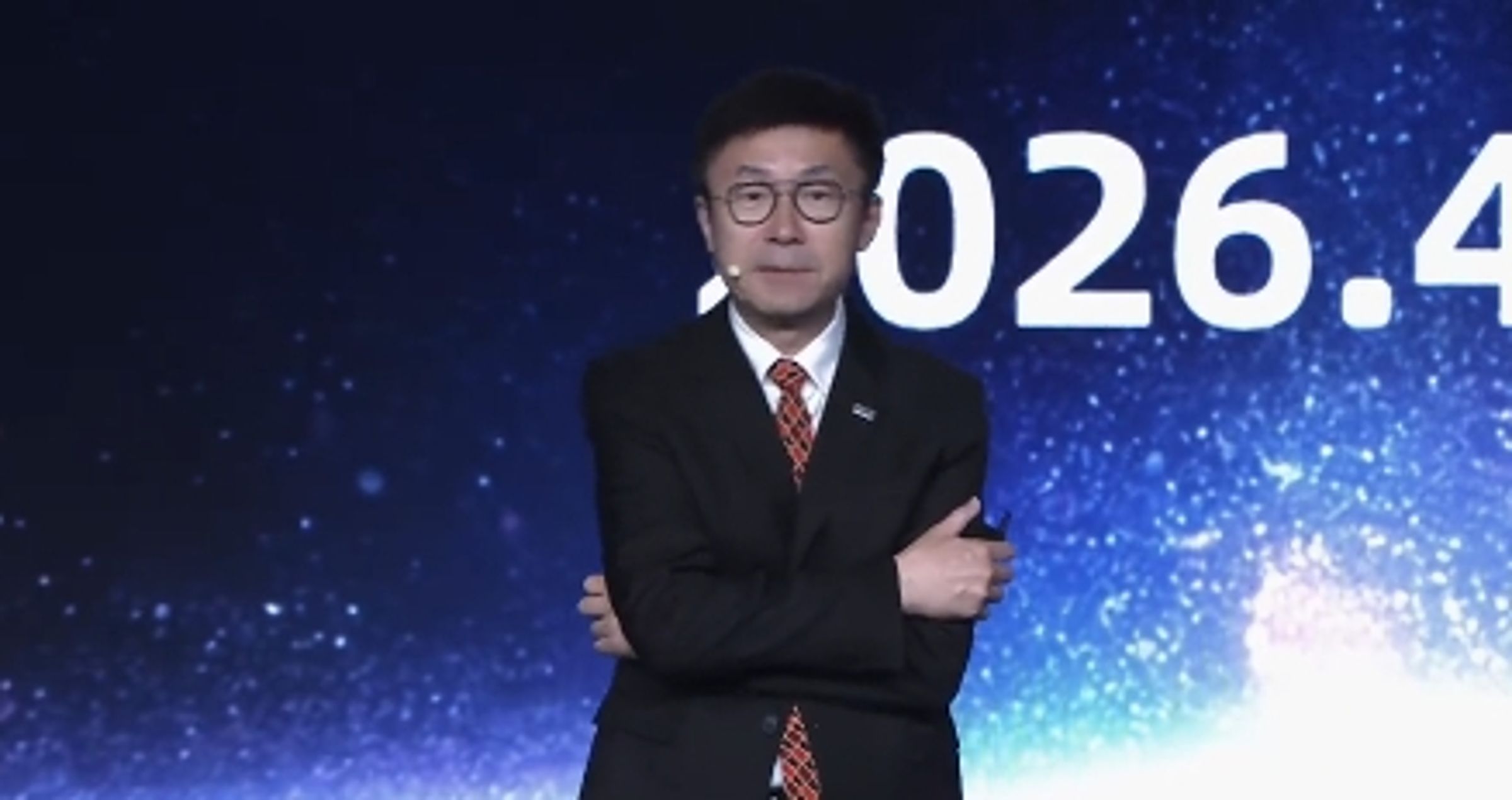 愛奇藝宣布「百位藝人進AI庫」網炸鍋,CEO龔宇今天說明相關看法。(翻攝自龔宇微博)