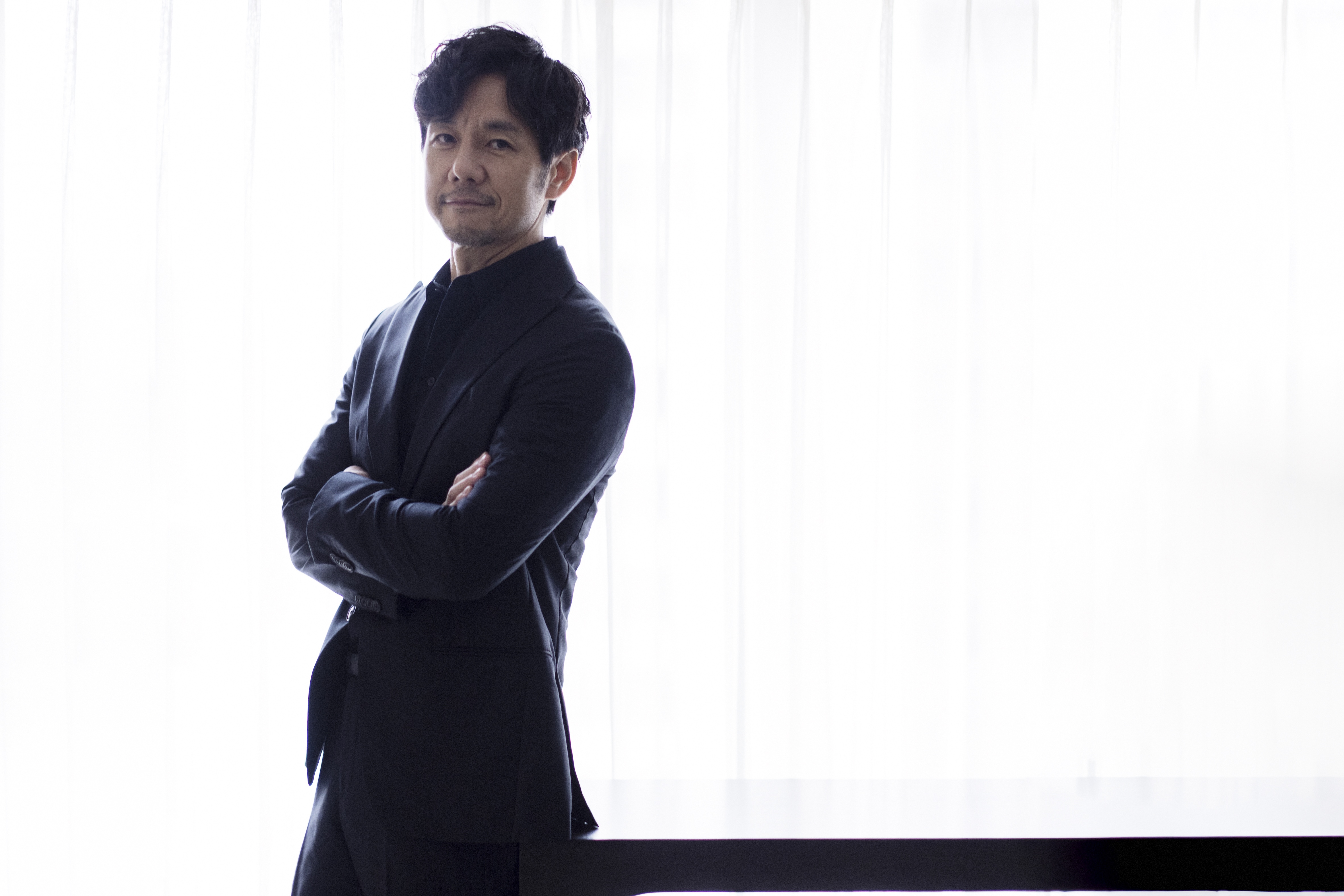 在片場時，西島秀俊不是只專注在自己身上。看到桂綸鎂演出，西島秀俊也常常很感動，「她所有的感情都是從自己的內心去掏出來的，每一個動作每一個表情，先說服自己，然後才讓別人看到。」