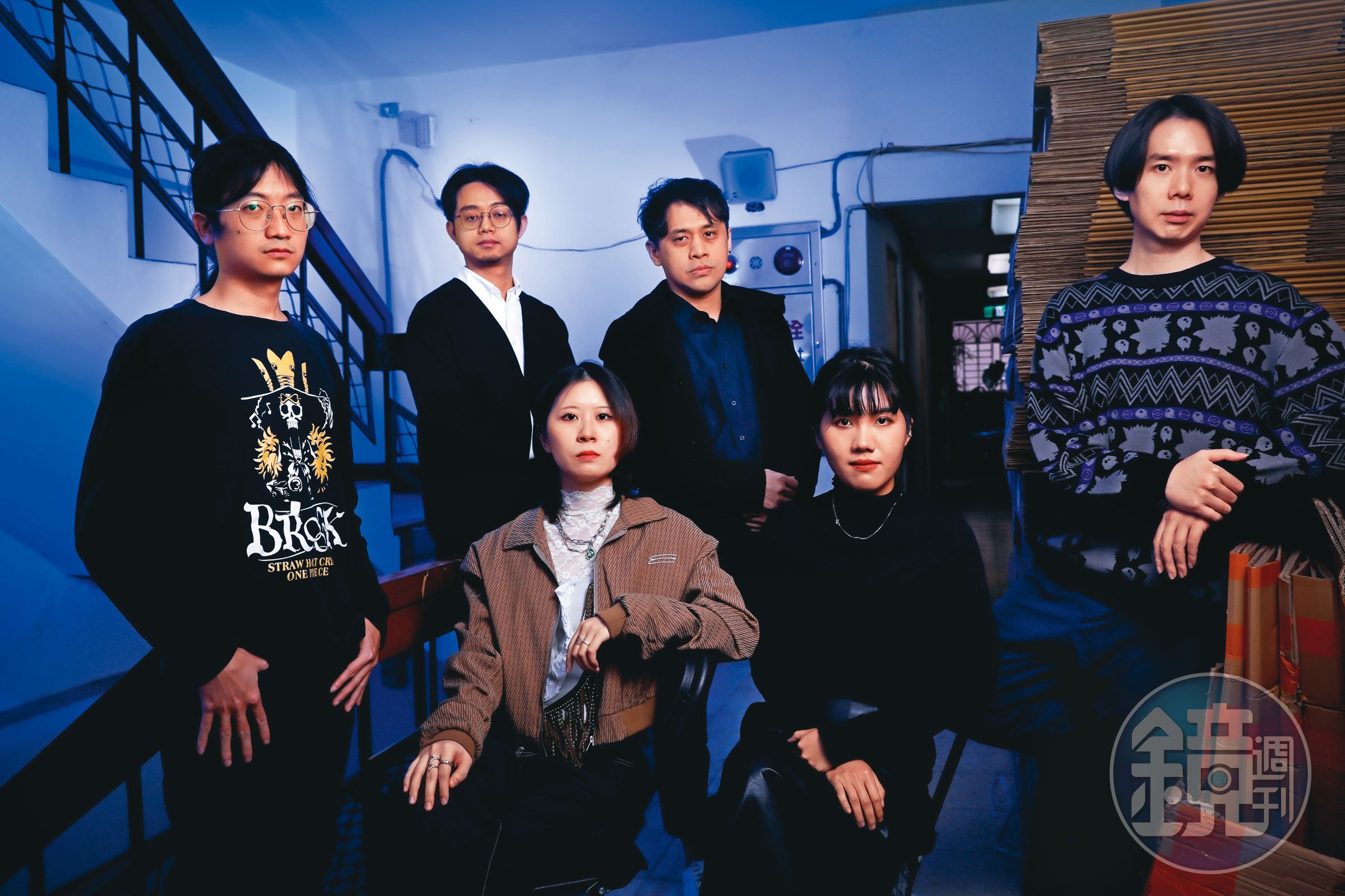 「疑漫錄」系列漫畫由達達烏拉拉(左起)、JIN、Naka、偽文雁、ijlii、賴惟智創作。