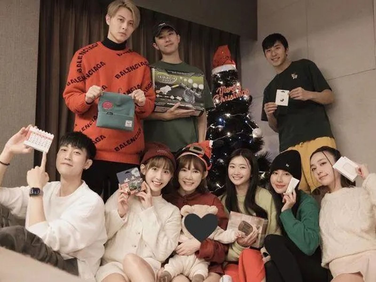 婚變13天遭直擊!范姜彥豐身形暴瘦「近況曝光」 深夜孤單外食惹粉絲心疼