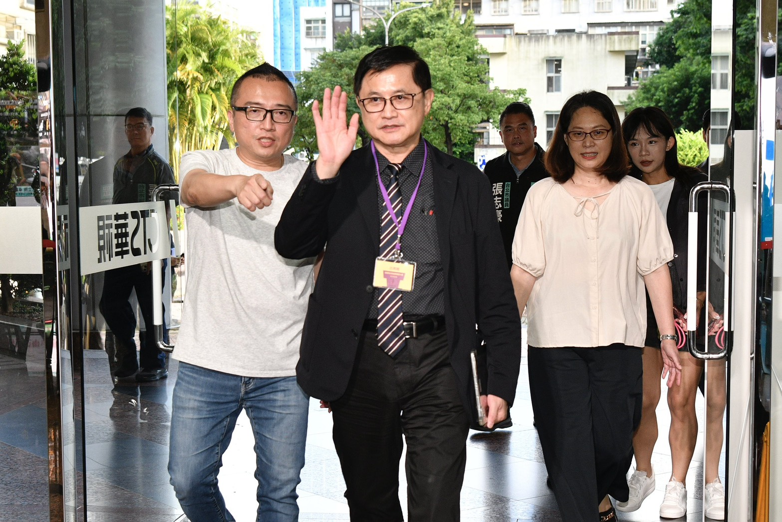 和碩董事長童子賢今日出席核三重啟公投發表會，並擔任正方代表。（鏡報李智為攝）