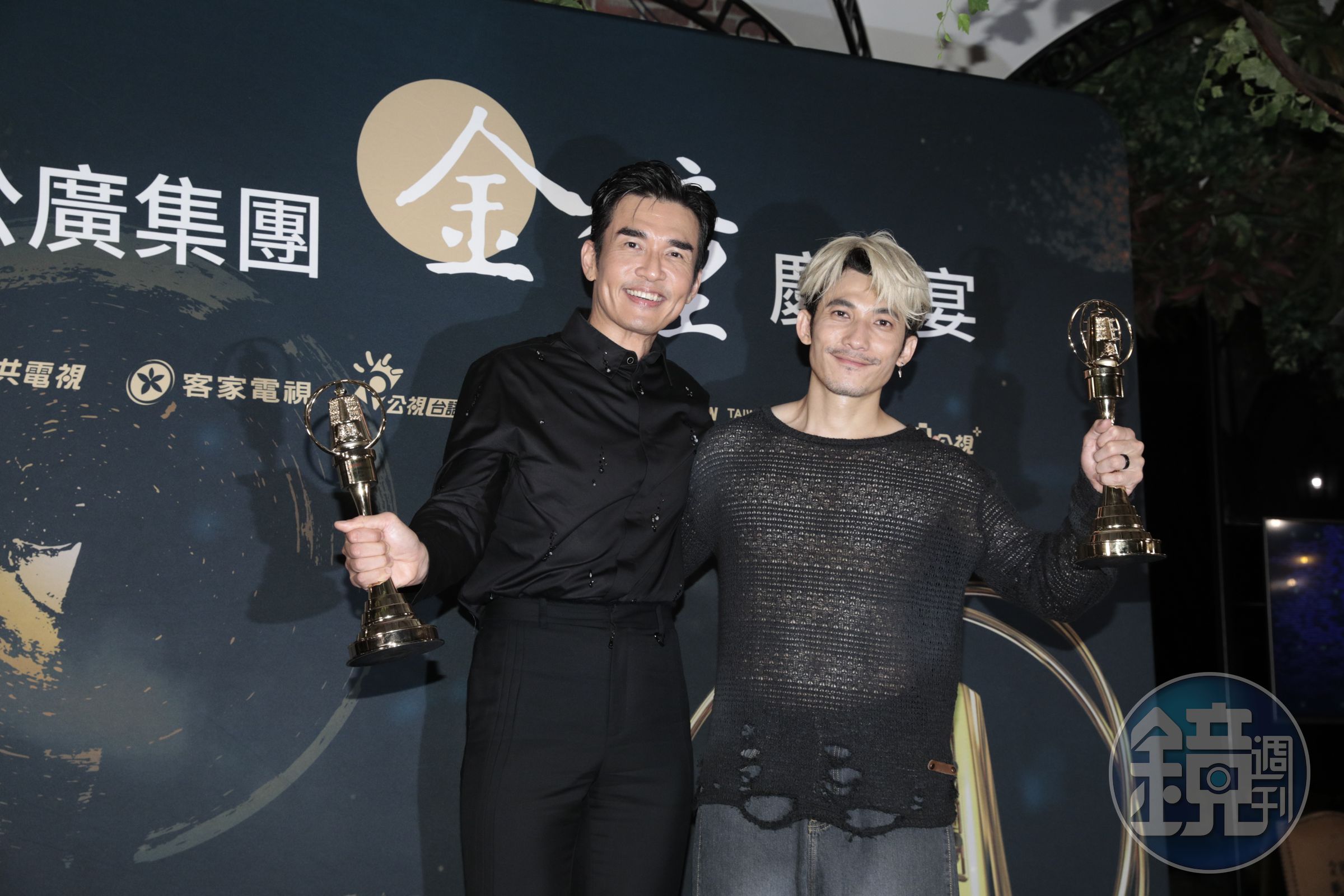 楊一展和越南影帝連炳發雙雙拿獎。