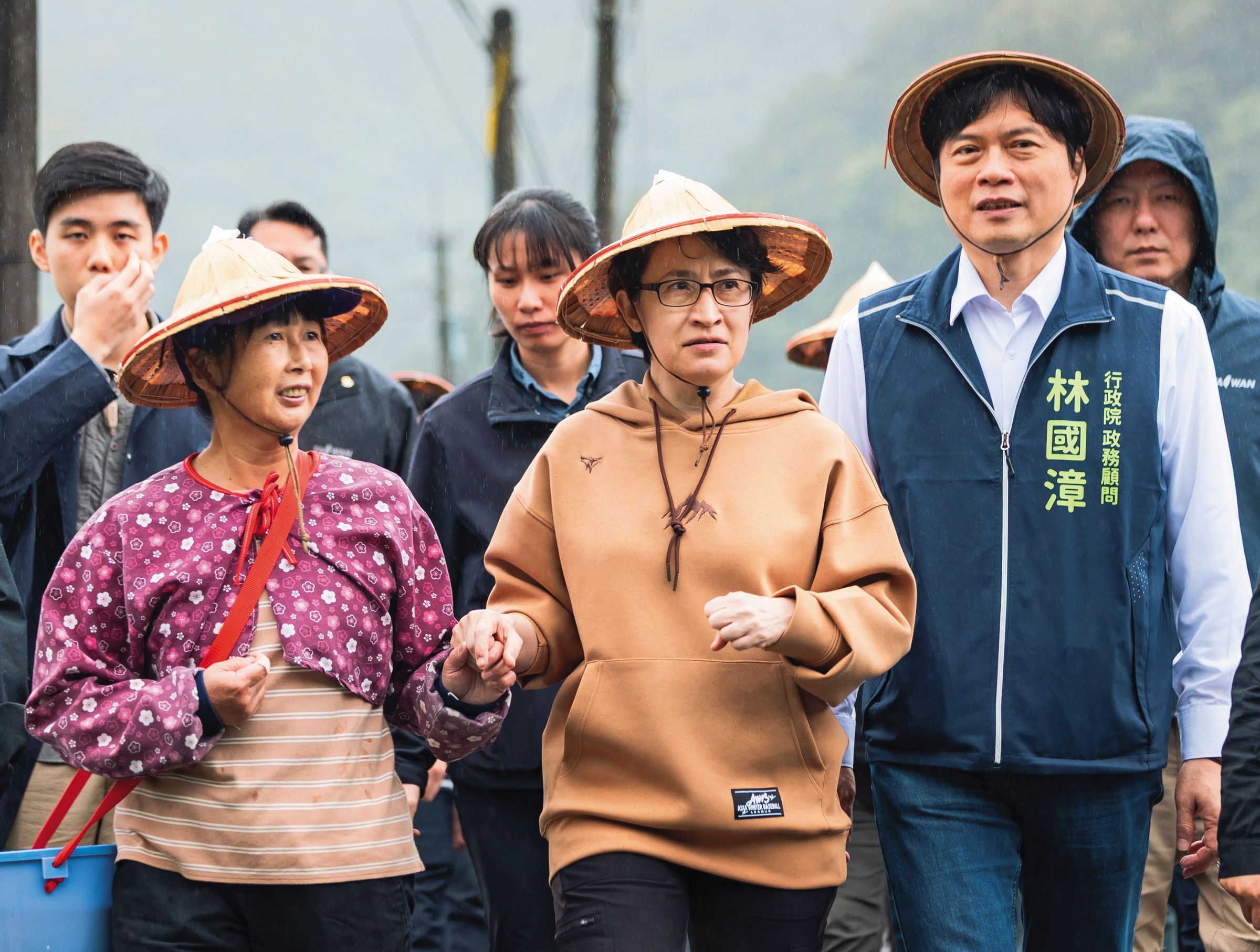 副總統蕭美琴(中)今年春節特地赴宜蘭走春,透露綠營對宜蘭年底選情的深刻期待。(翻攝總統府flickr)