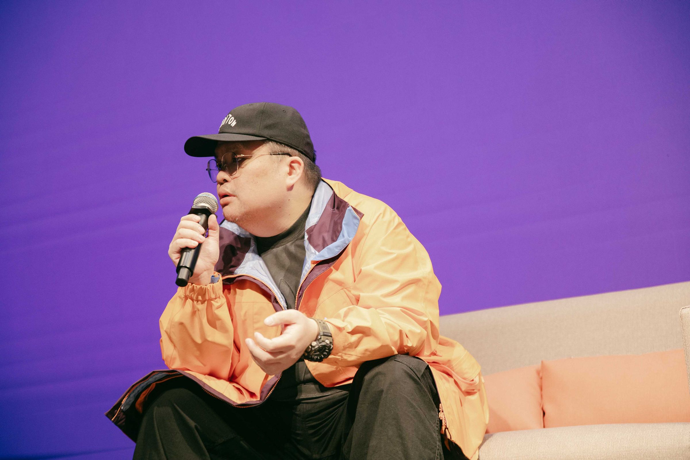 迪拉胖分享經營管理心得及唱片工業的製作過程。（臺北流行音樂中心提供）