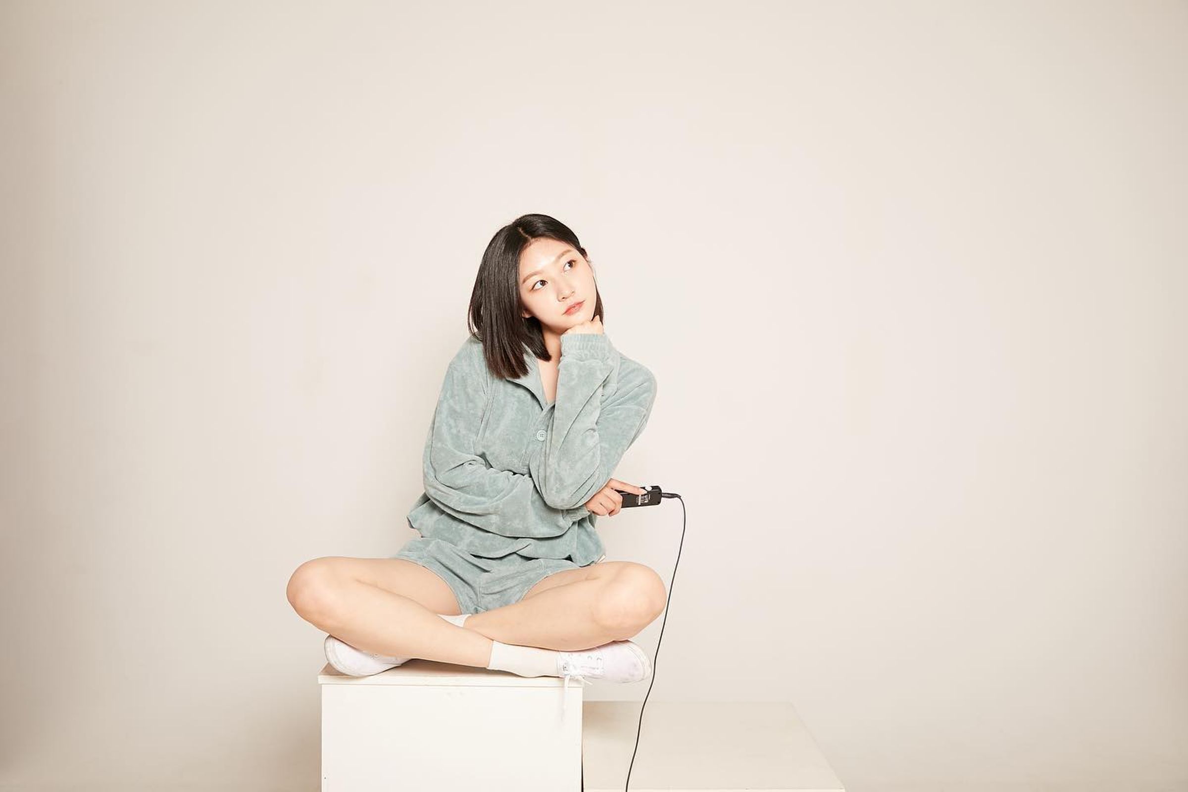 金賽綸上月16日在家輕生，當天正好是金秀賢生日，「橫豎研究所」批評金秀賢未到金賽綸靈堂致意，有失做人道德。（翻攝金賽綸INS）