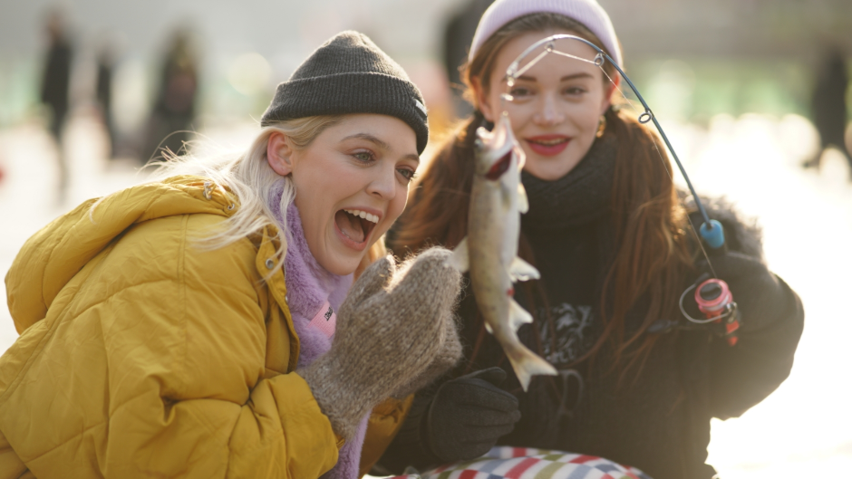 山鱒魚美味又營養，是在地必嚐美食 。由自己親手體驗冰釣趣味，釣來的山鱒魚更是別有意義。（翻攝自visitkorea官網）