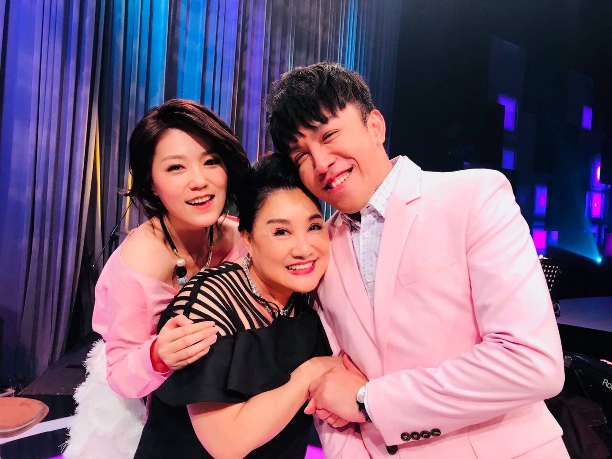 曾與陳盈潔同台的許志豪，相當不捨偶像過世。（圖／翻攝自許志豪臉書）