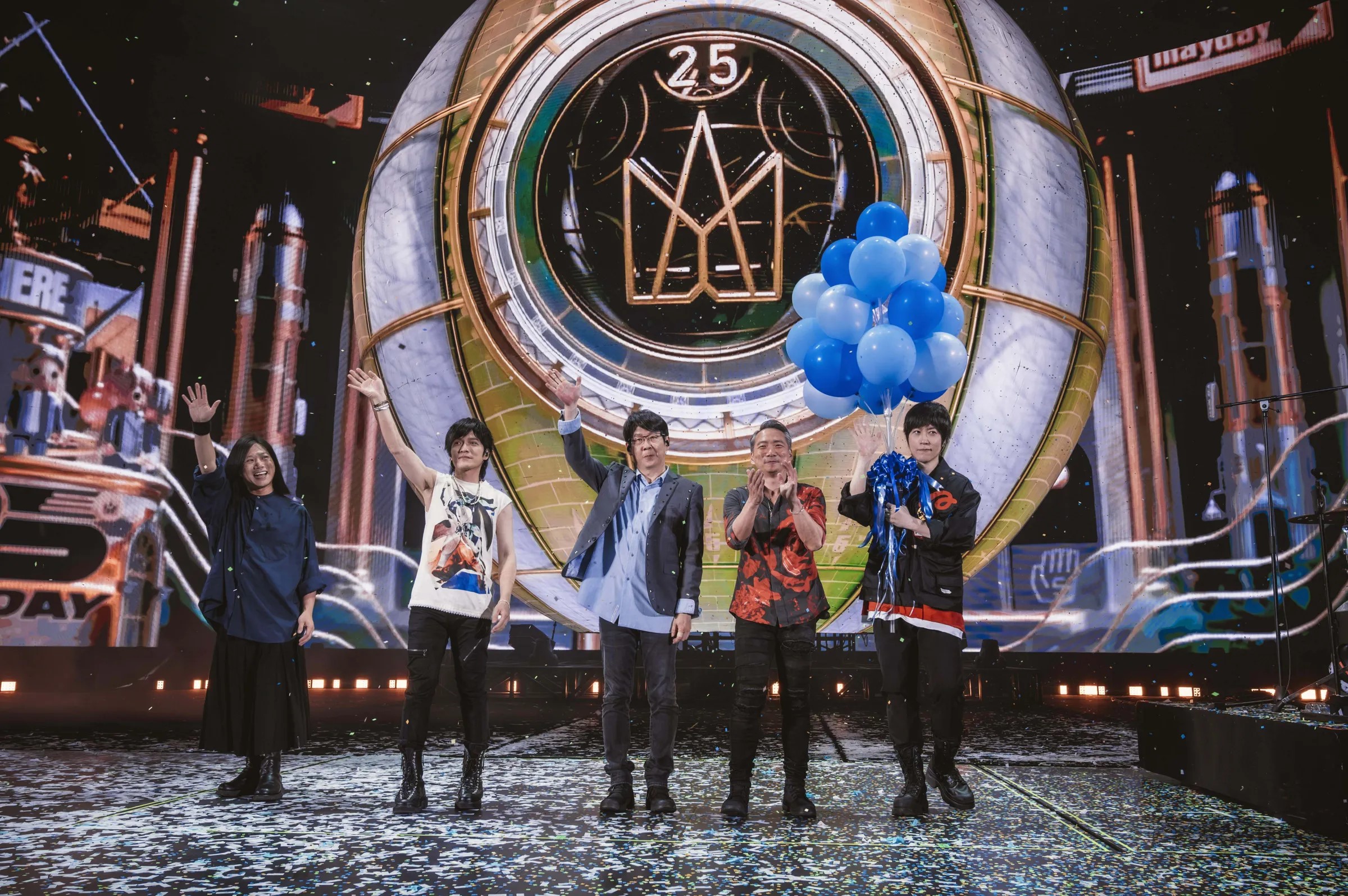 五月天跨年演唱會是歌迷每年的重要活動，今年跨年將在台中洲際棒球場舉辦。相信音樂提供