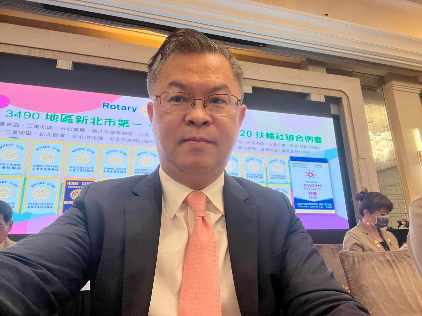 黃世聰認為黃國昌的發言，無視幾十位法界和財經大老的建議。（翻攝黃世聰臉書）