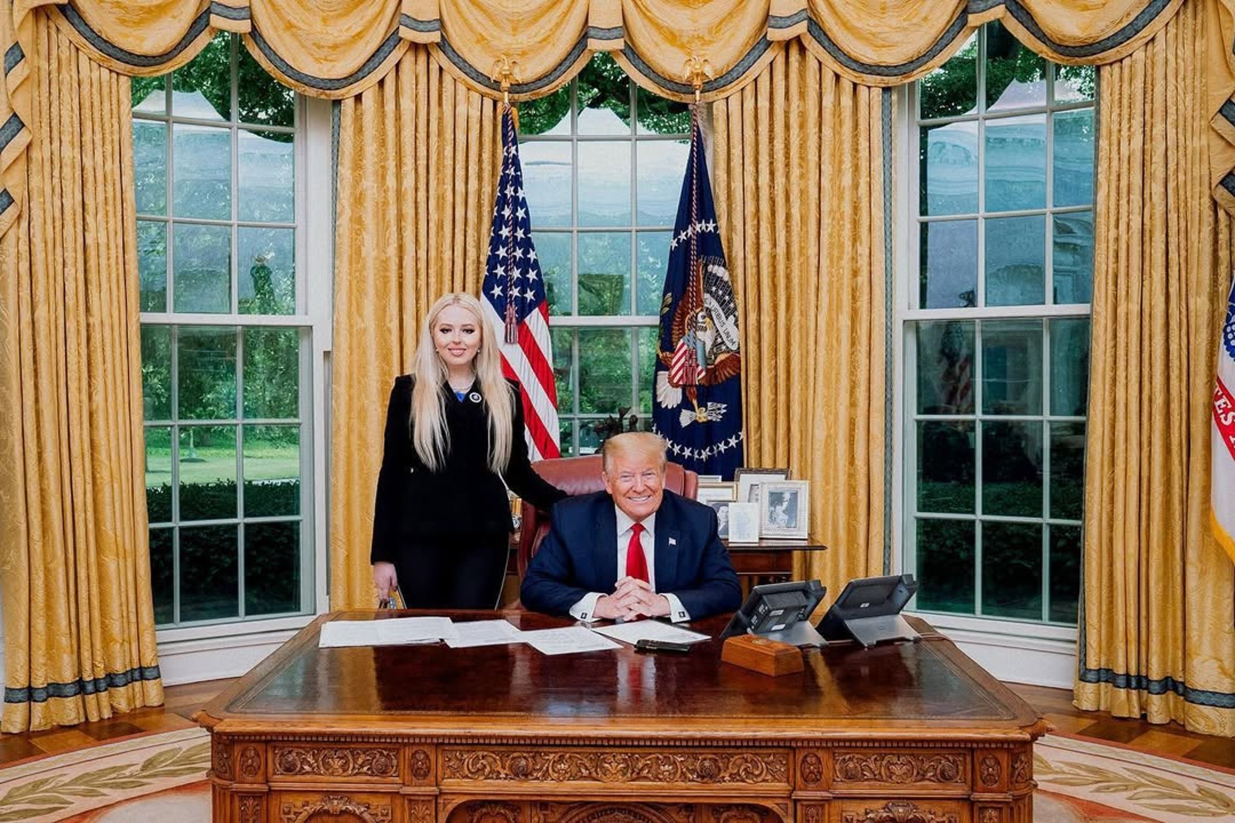 蒂芬妮和老爸川普。（翻攝tiffanytrump IG）