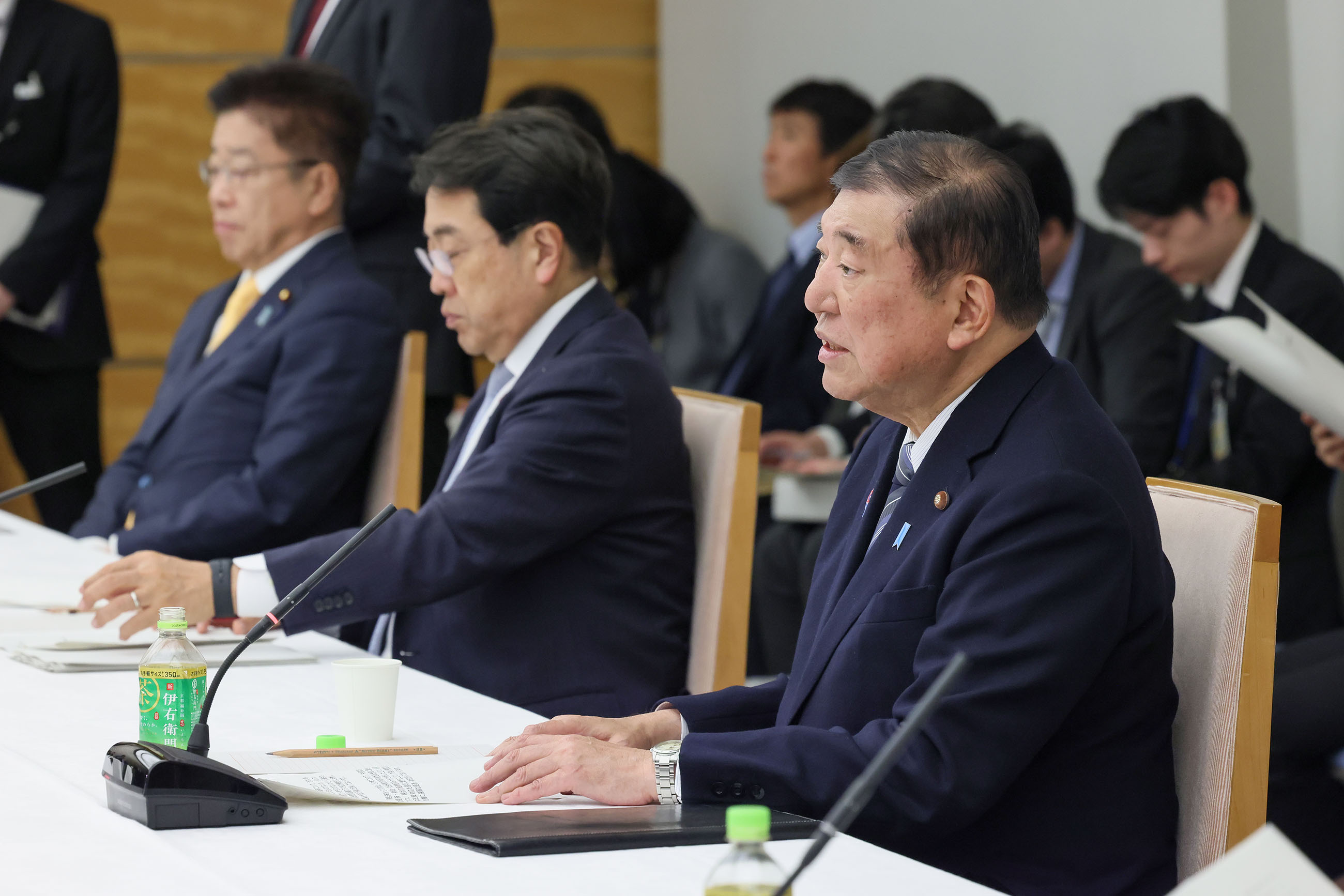 日本首相石破茂日前召開經濟財政諮詢會議，應對美國對等關稅。（翻攝X@kantei）