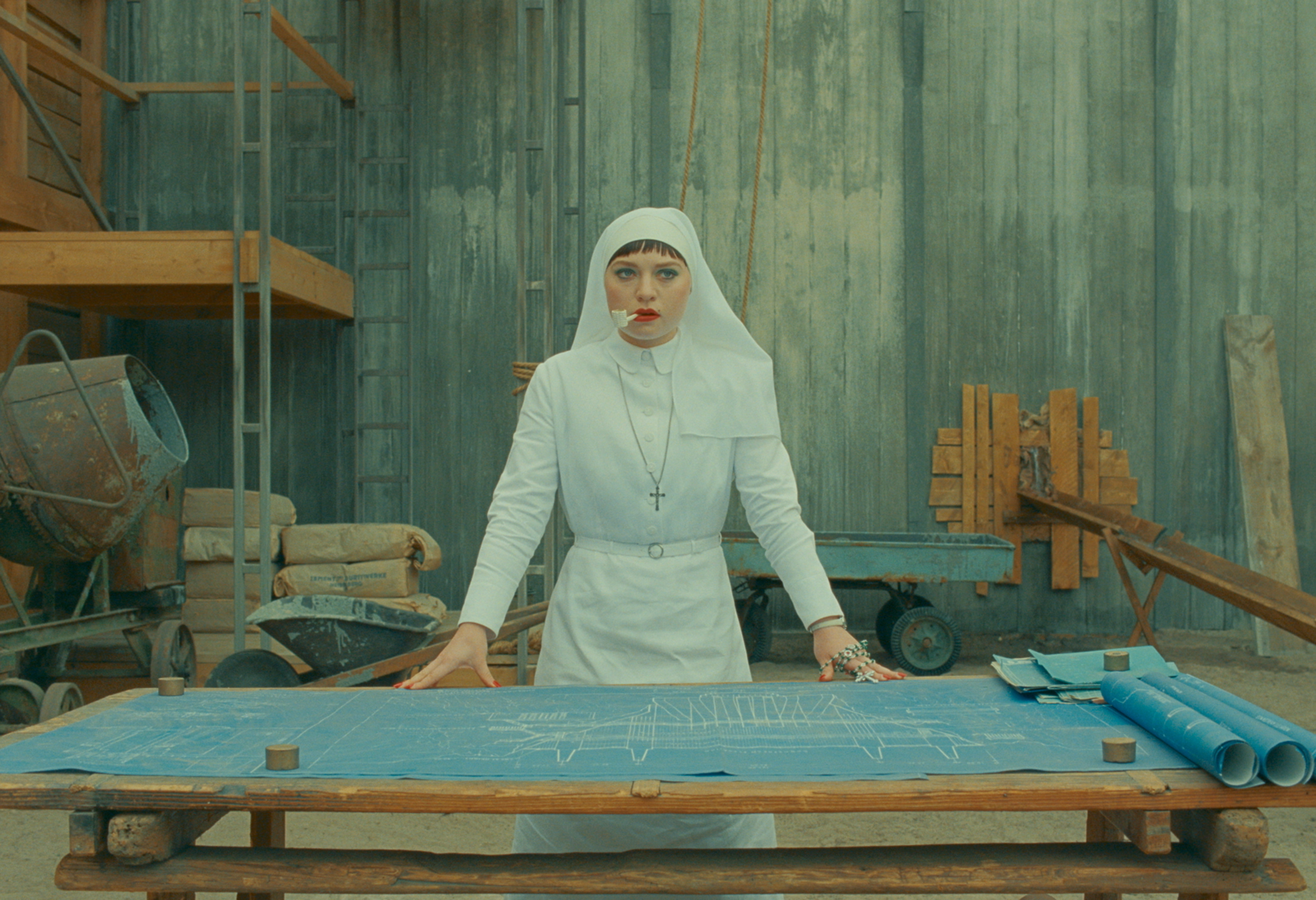 覺得這位名不見經傳的女星米亞薛波頓，看起來有點眼熟。沒錯，她就是凱特溫斯蕾的女兒。（UIP提供）