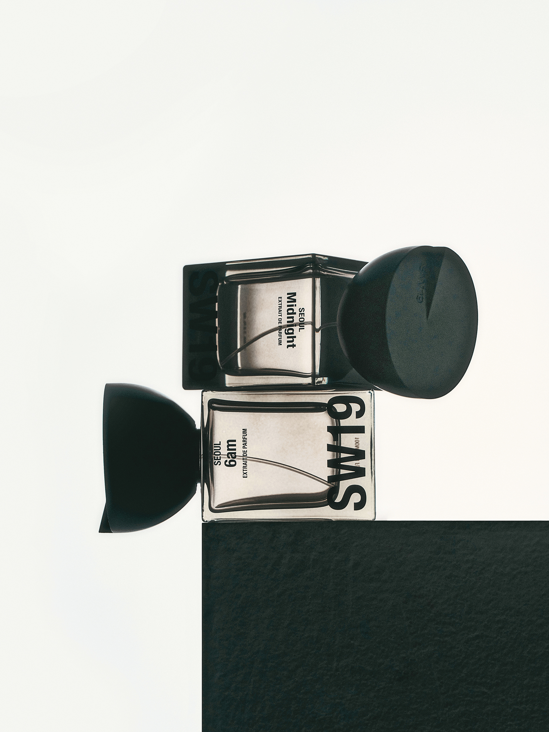 SW19首爾系列Midnight午夜香氛（上）、6am清晨香氛（下）。各NT$7,980／100ml（PLAISIR提供）