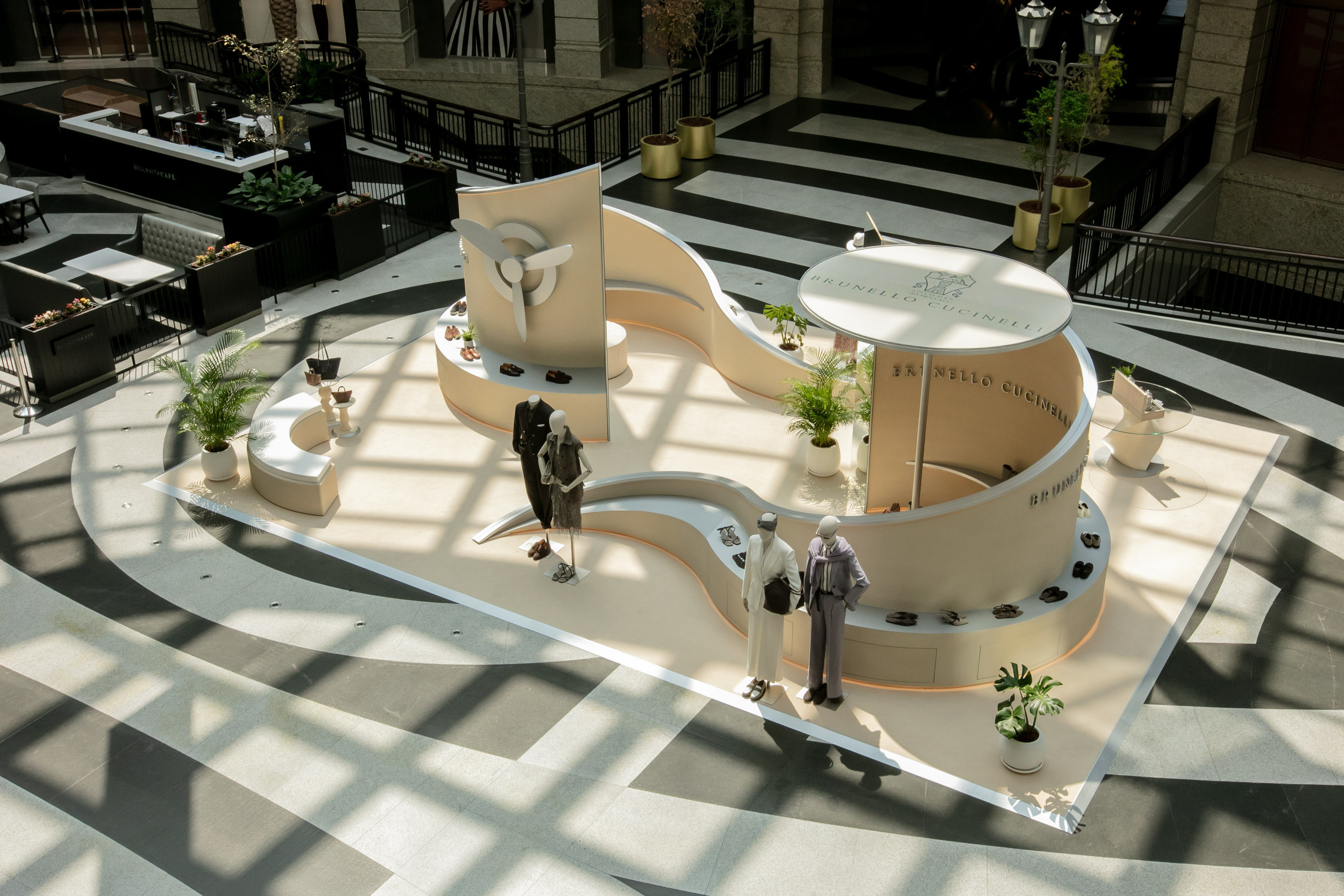 BRUNELLO CUCINELLI於BELLAVITA開設「ECHOES OF A JOURNEY巡遊造響」期間限定快閃店。（藍鐘提供）