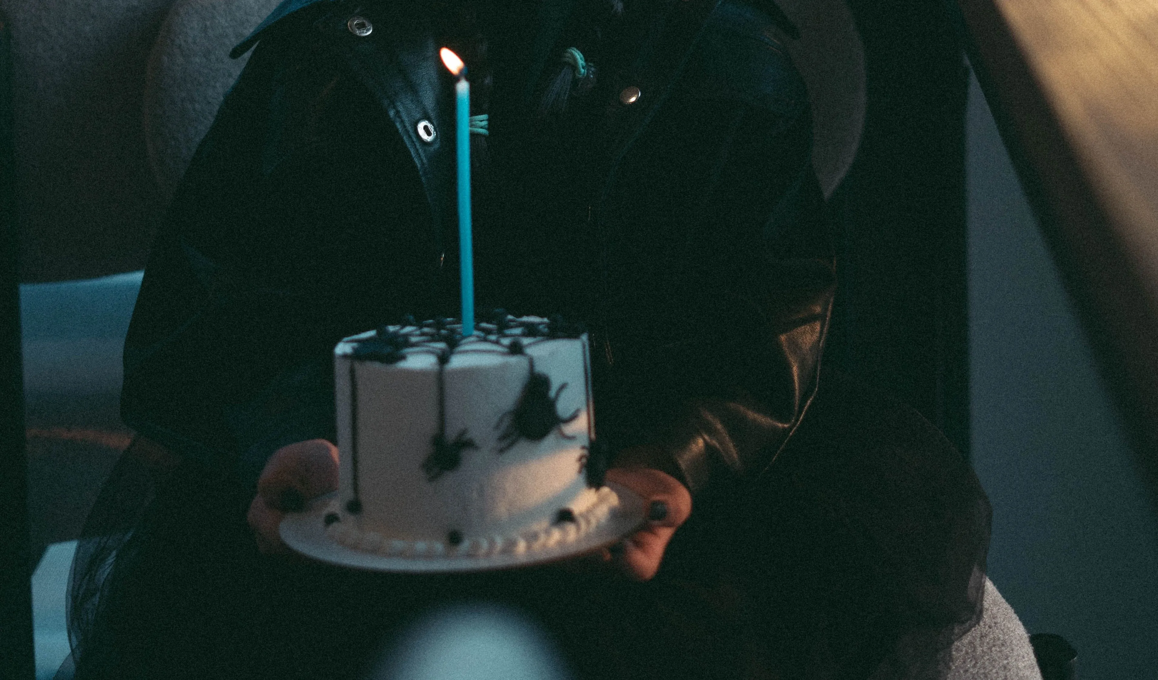 生日被放鳥...人妻靠手錶1功能驚見綠光　渣夫認摩鐵「激烈運動40分鐘」天天下跪道歉