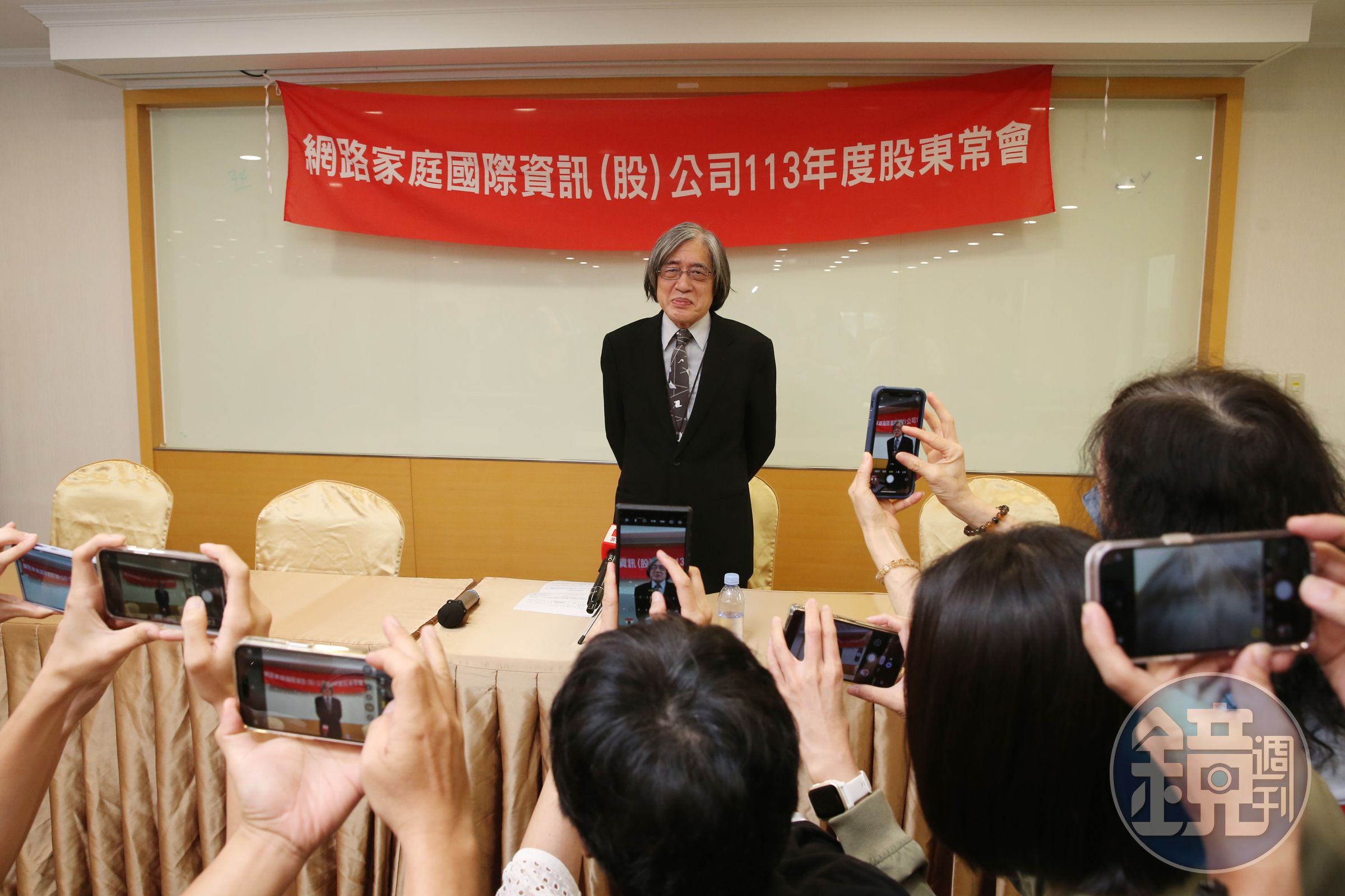 酷澎大軍壓境插旗台灣,網家盼AI衝高3C銷量並做大非3C市場,富邦媒則以3顆成長引擎鞏固龍頭地位。圖為網家董事長詹宏志。