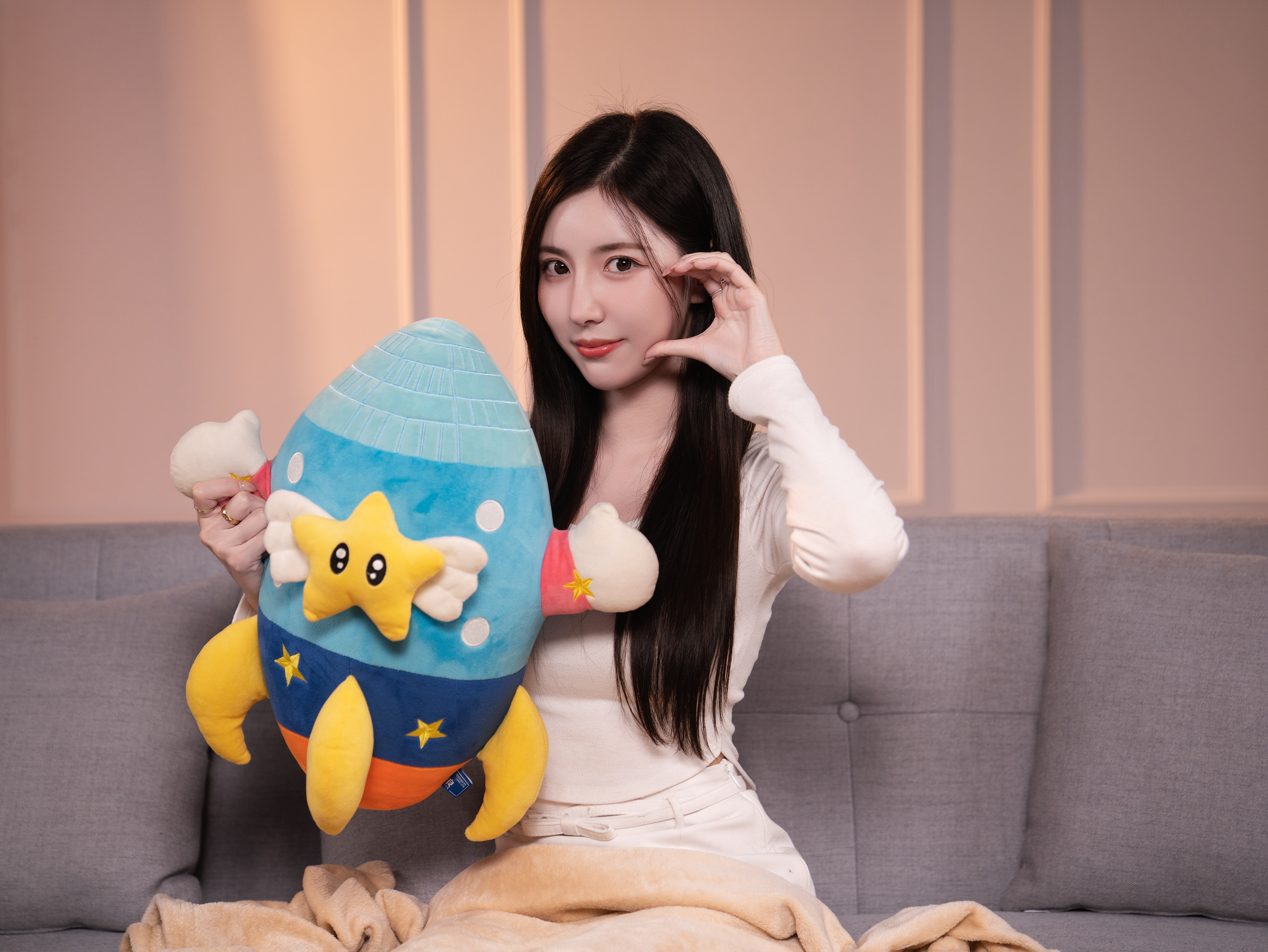 南珉貞幾乎天天浪直播與「南朋友」分享日常生活，中文突飛猛進。