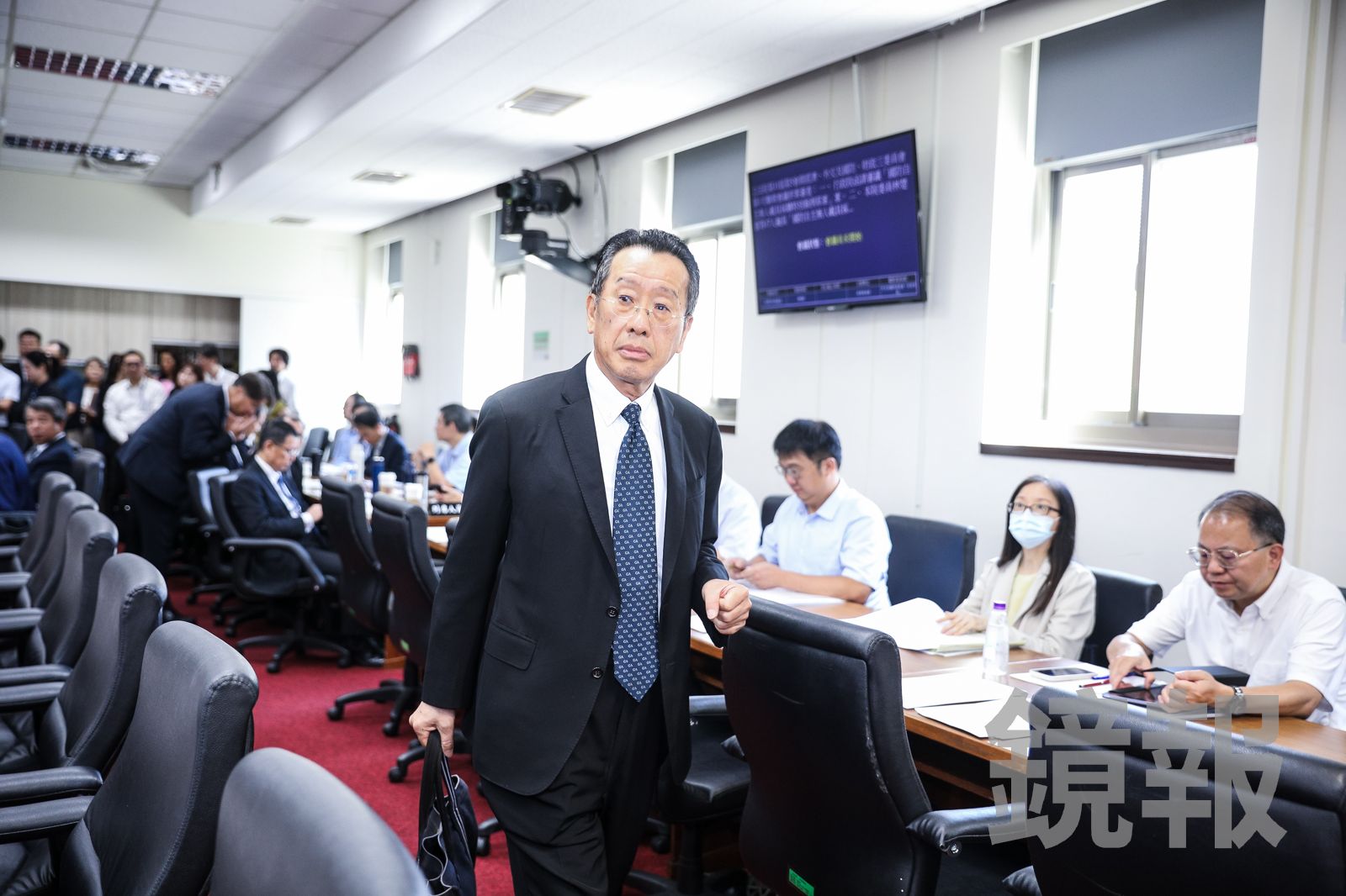 206旅女中尉疑遭霸凌輕生 顧立雄:管理疏失,旅長、政戰主任調職