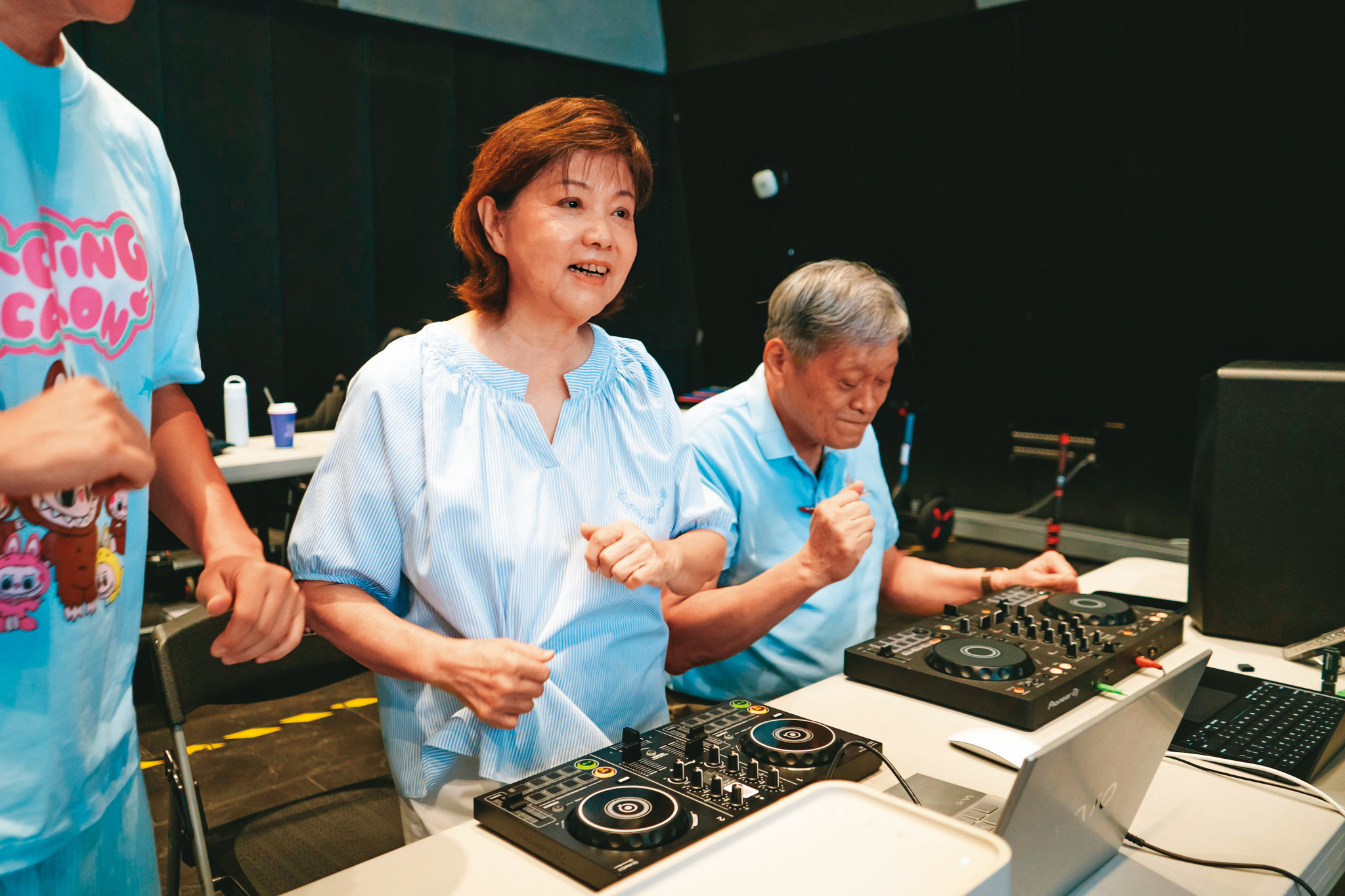 「北流銀髮樂(ㄌㄜˋ)音社」邀請60歲以上人士學習音樂。