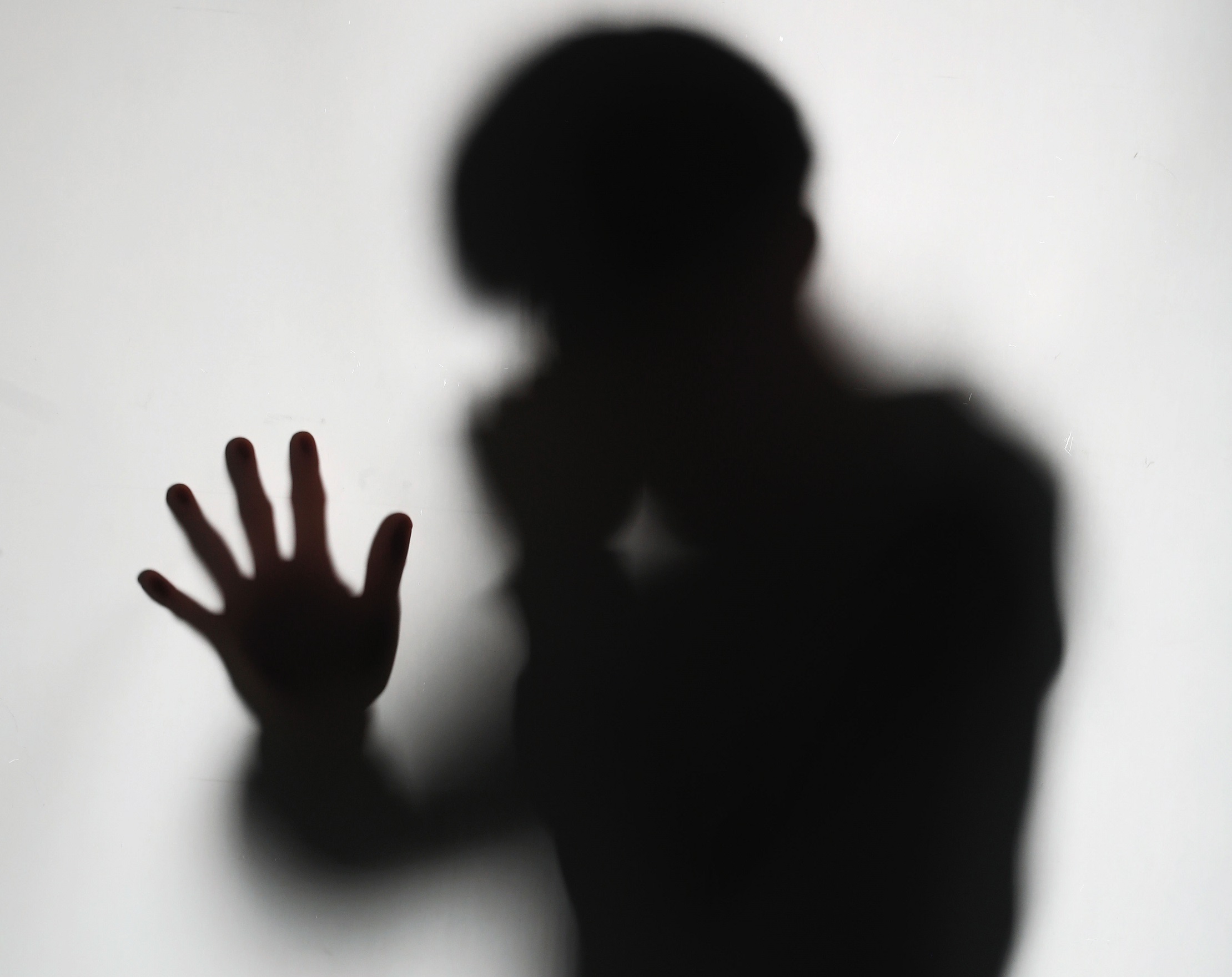 曾遭遇3次視訊裸聊詐騙勒索的小空，受訪時首次向他人坦露受害經驗。