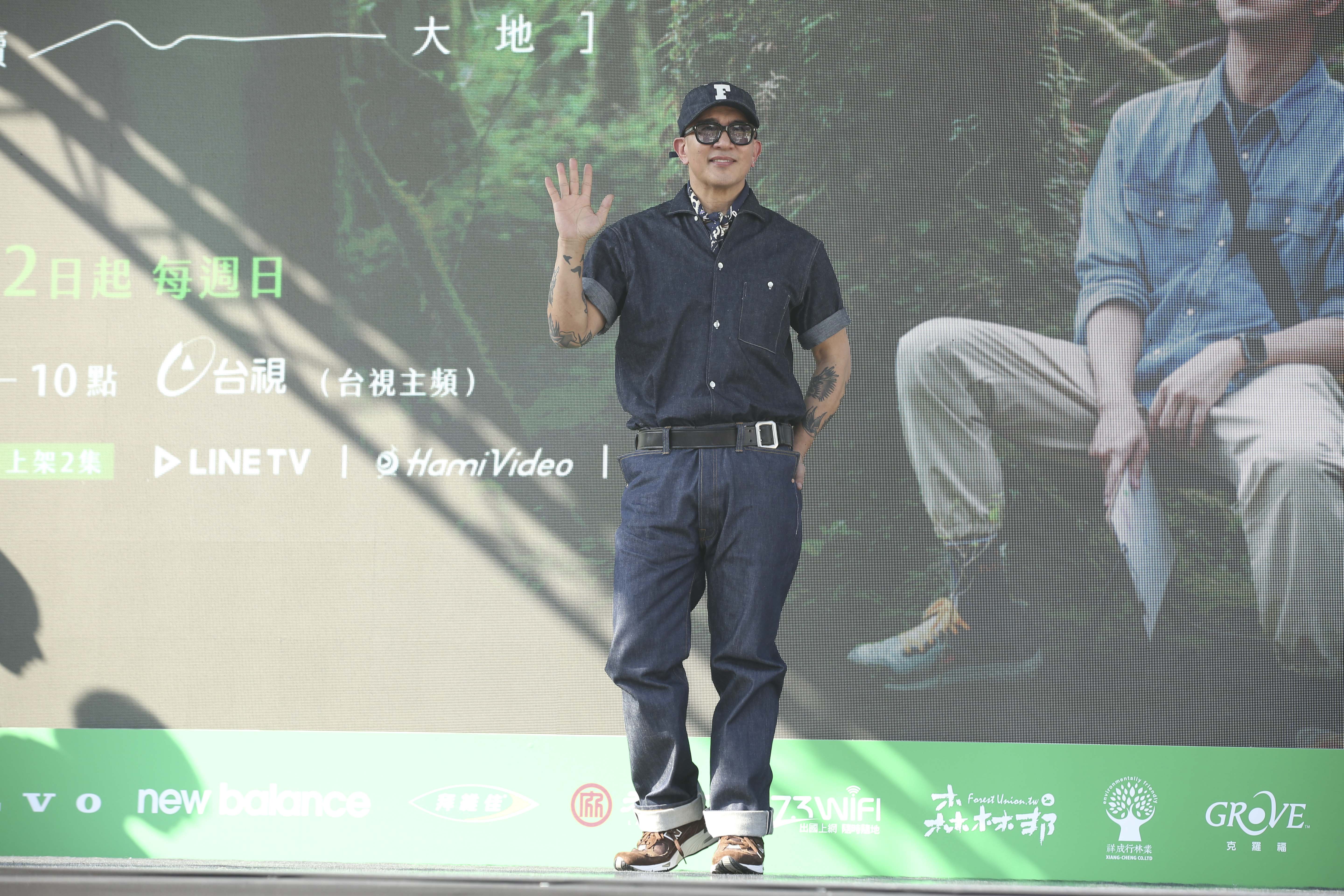 具俊曄記者會爆料大S怕蟲。