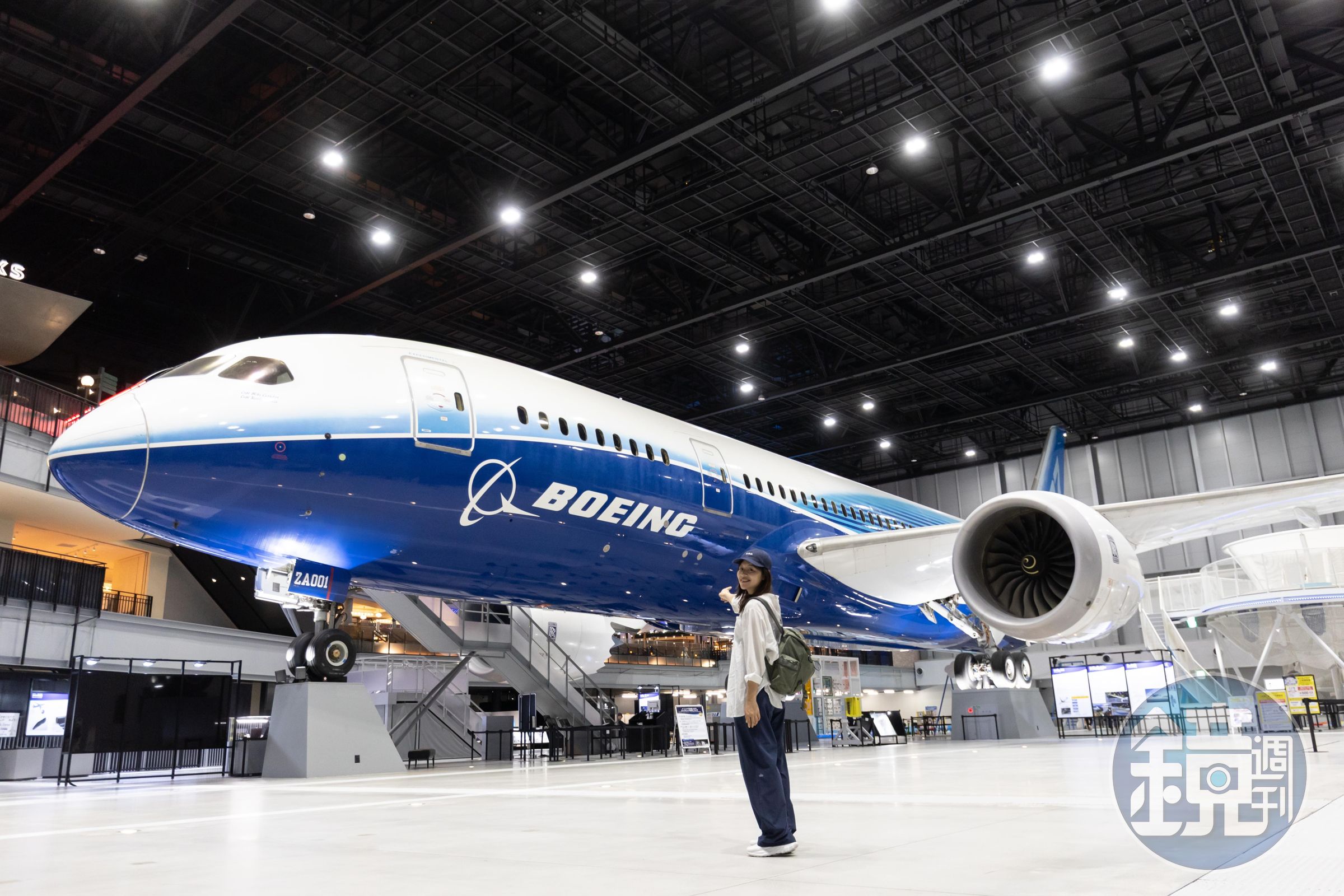 「FLIGHT OF DREAMS」位於名古屋中部國際機場內，以波音787首架原型機打造，結合展間、互動與商店打造航空主題區。
