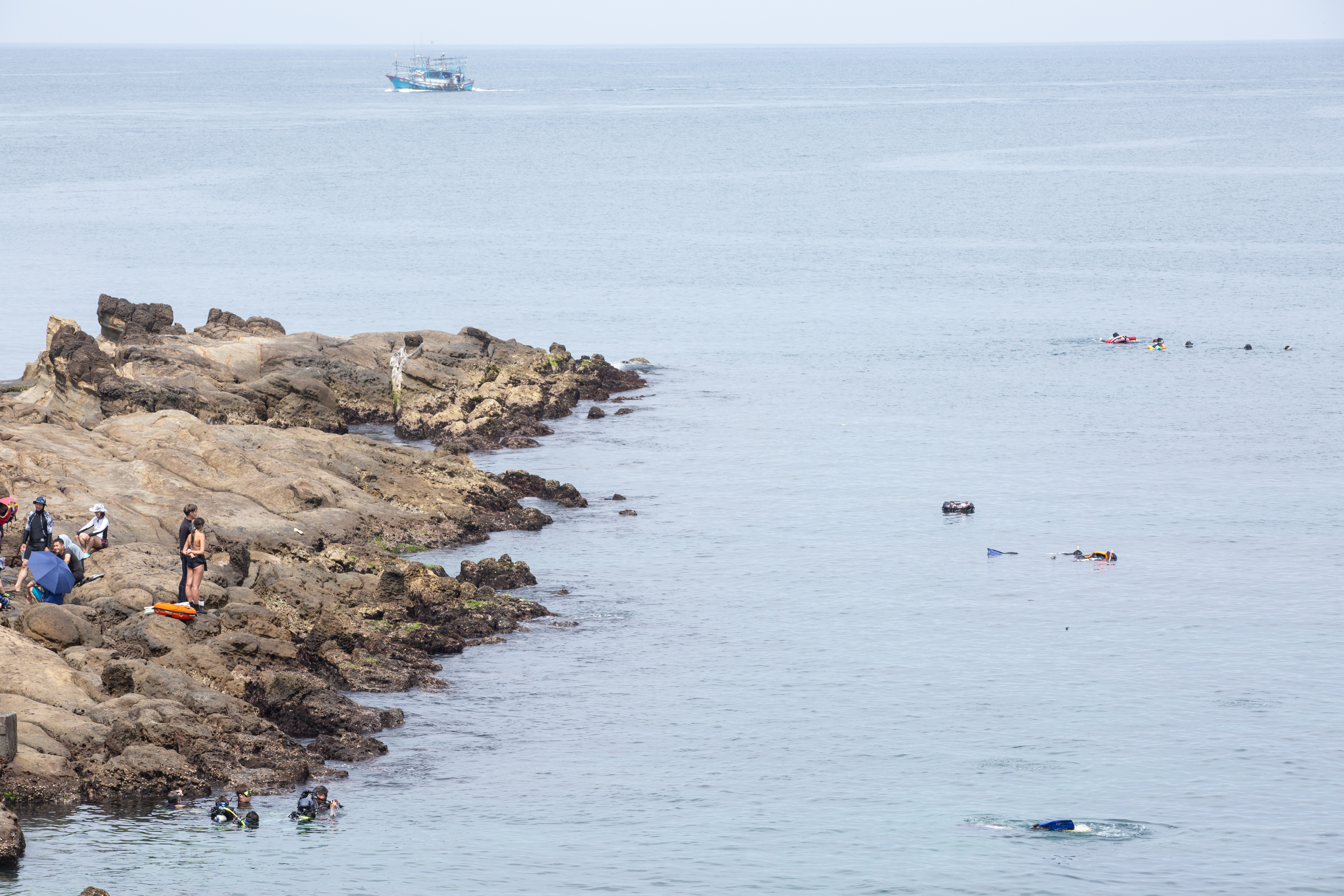 基隆市潮境公園今發生一起命案，男大生未依規定申請前往潛水不幸溺斃而亡。（示意圖，本刊資料照）