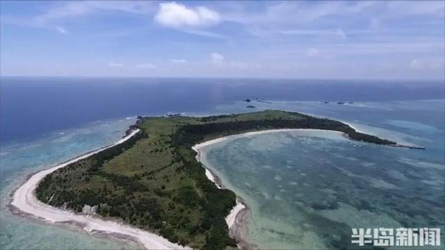 屋那霸島面積約70萬平方公尺。（翻自《半島都市報》）