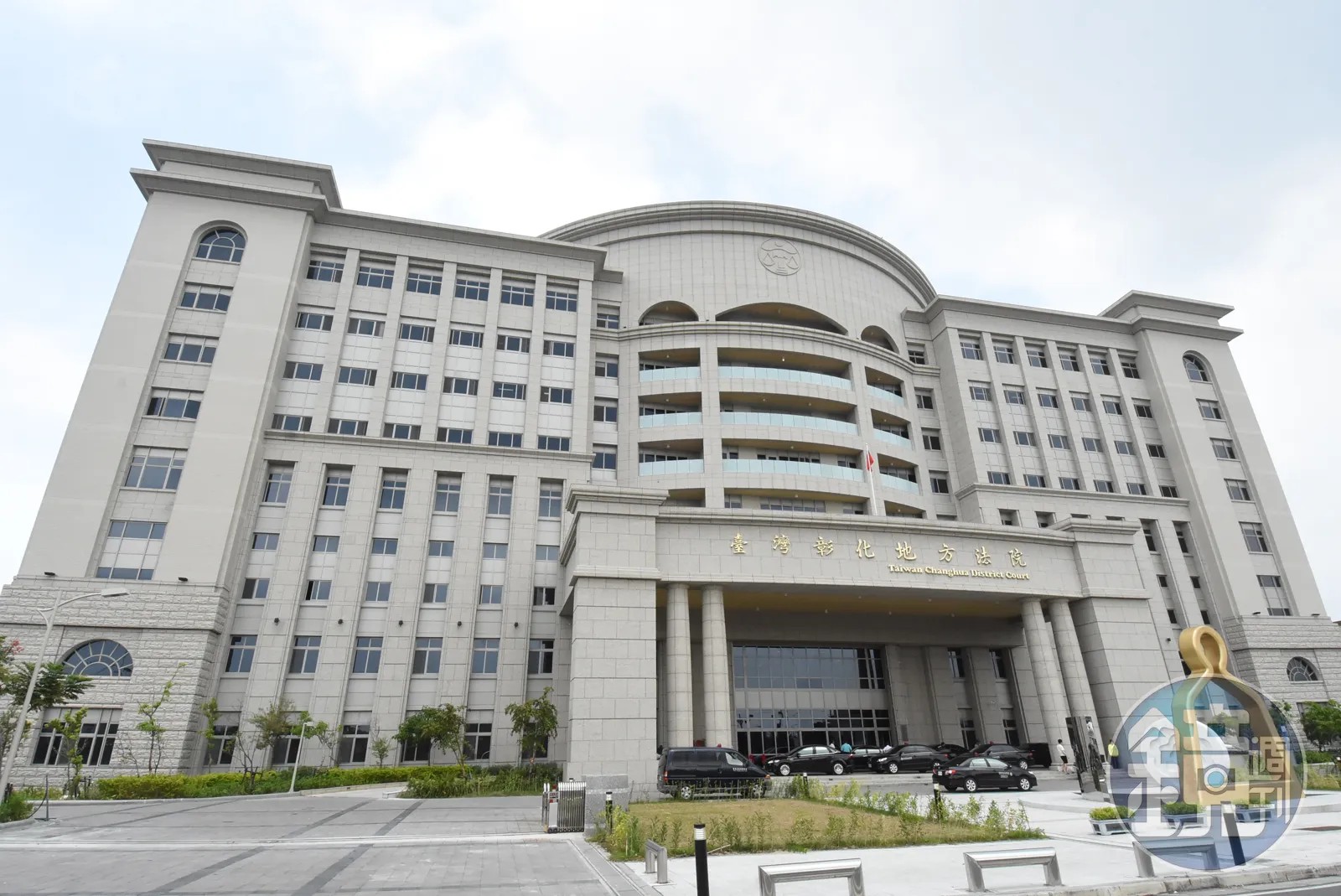 彰化一對母女遭神棍以驅魔之名性騷，神棍最終遭判重刑。圖為彰化地院。