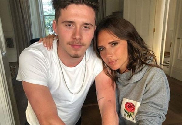 布魯克林貝克漢(左)與母親維多利亞(右)的舊照,如今母子關係破裂。(翻攝victoriabeckham IG)