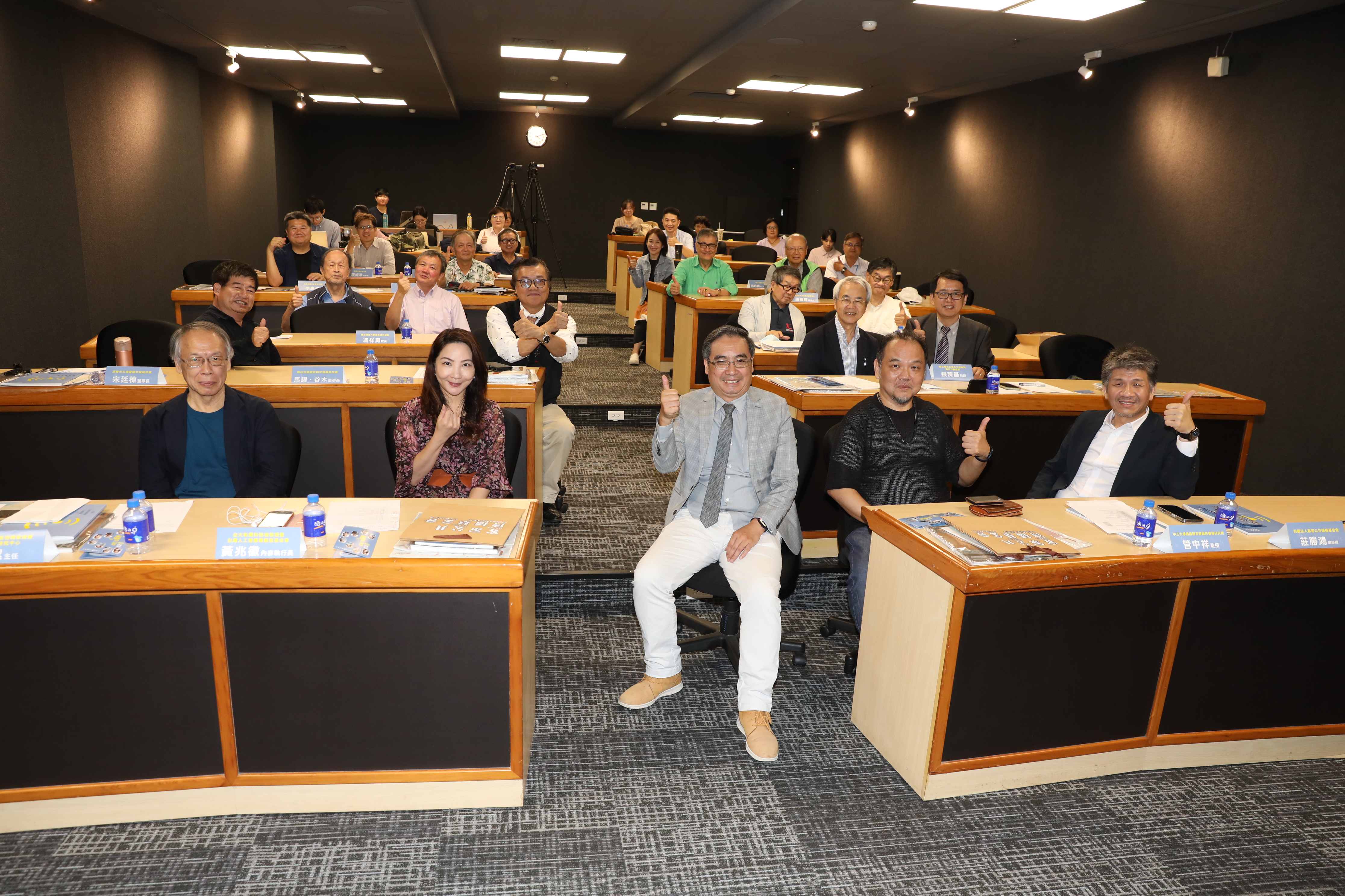 客傳會以「數位競爭下，族群媒體如何突圍」為主題，邀請近20位學術界、媒體界等領域專家學者，一同分享經驗，探討族群媒體未來。