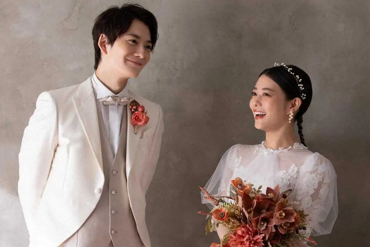 岡田將生與高畑充希去年11月宣布結婚，今傳出懷孕喜訊，預計冬季迎來第一胎。（翻攝網路）