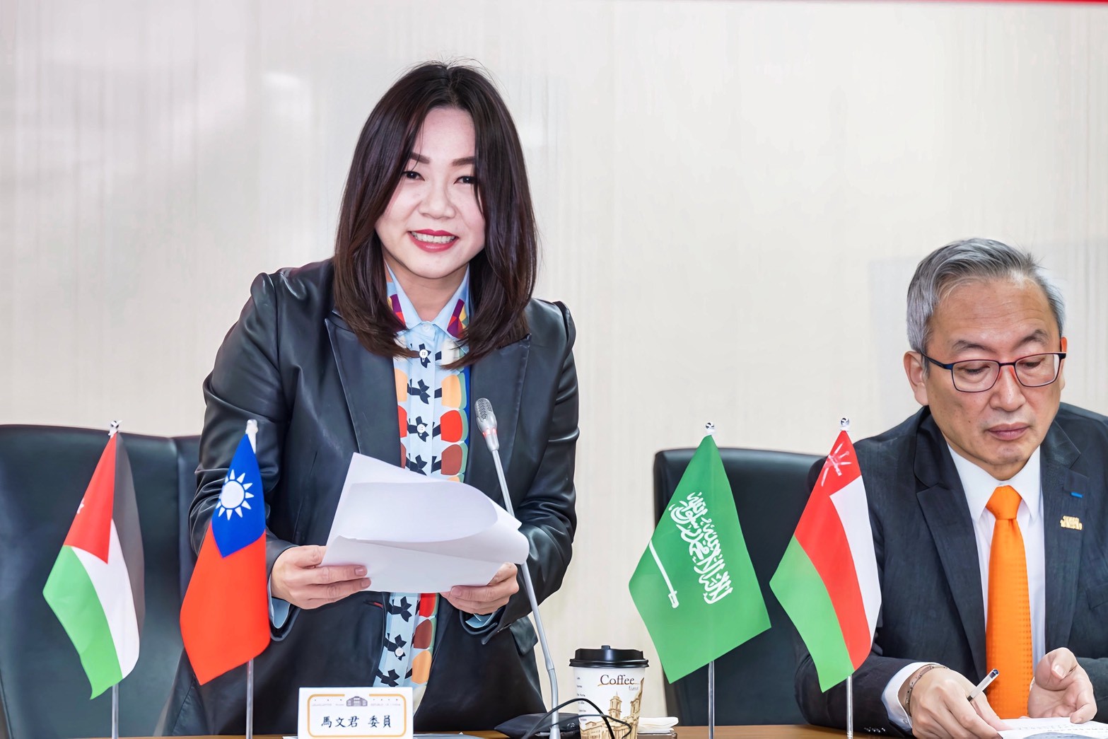 爆陸軍用中國軟體剪輯演訓片 馬文君質疑洩密:國防部看不見?