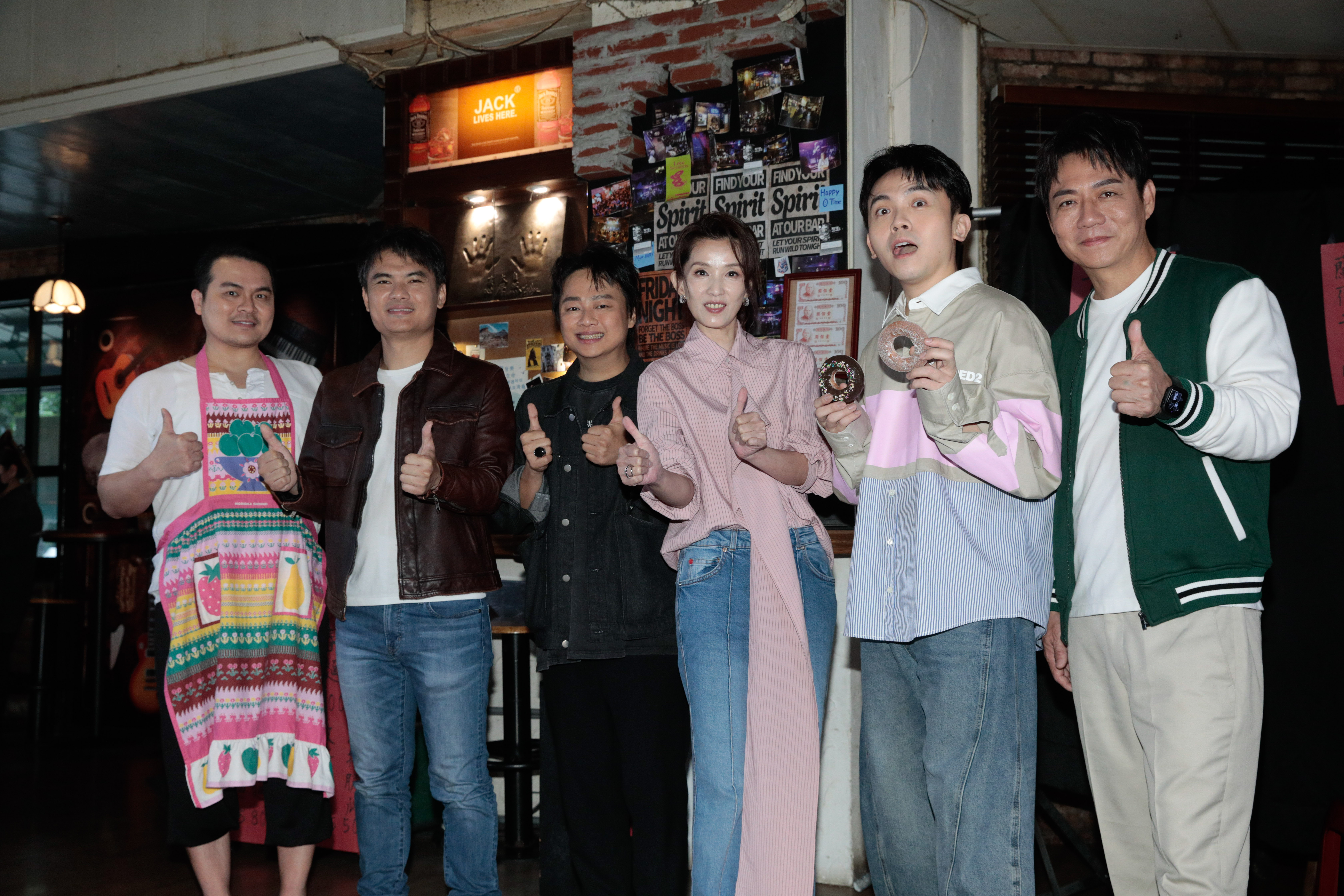 黃豪平（右二）、葉全真（右三）與賴銘偉（左三）將擔任《老闆～來碗陽春麵！》限定嘉賓。